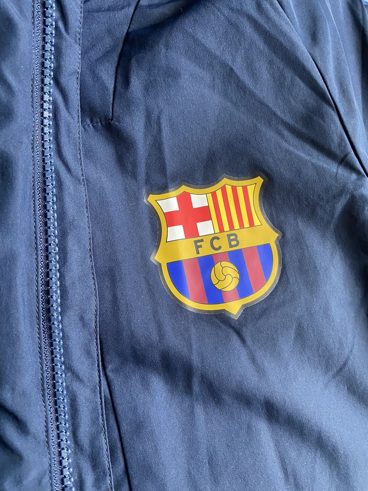 Nike Nike Fc Barcelona Puffer Jacket Size Small Size US S / EU 44-46 / 1 - 3 Thumbnail