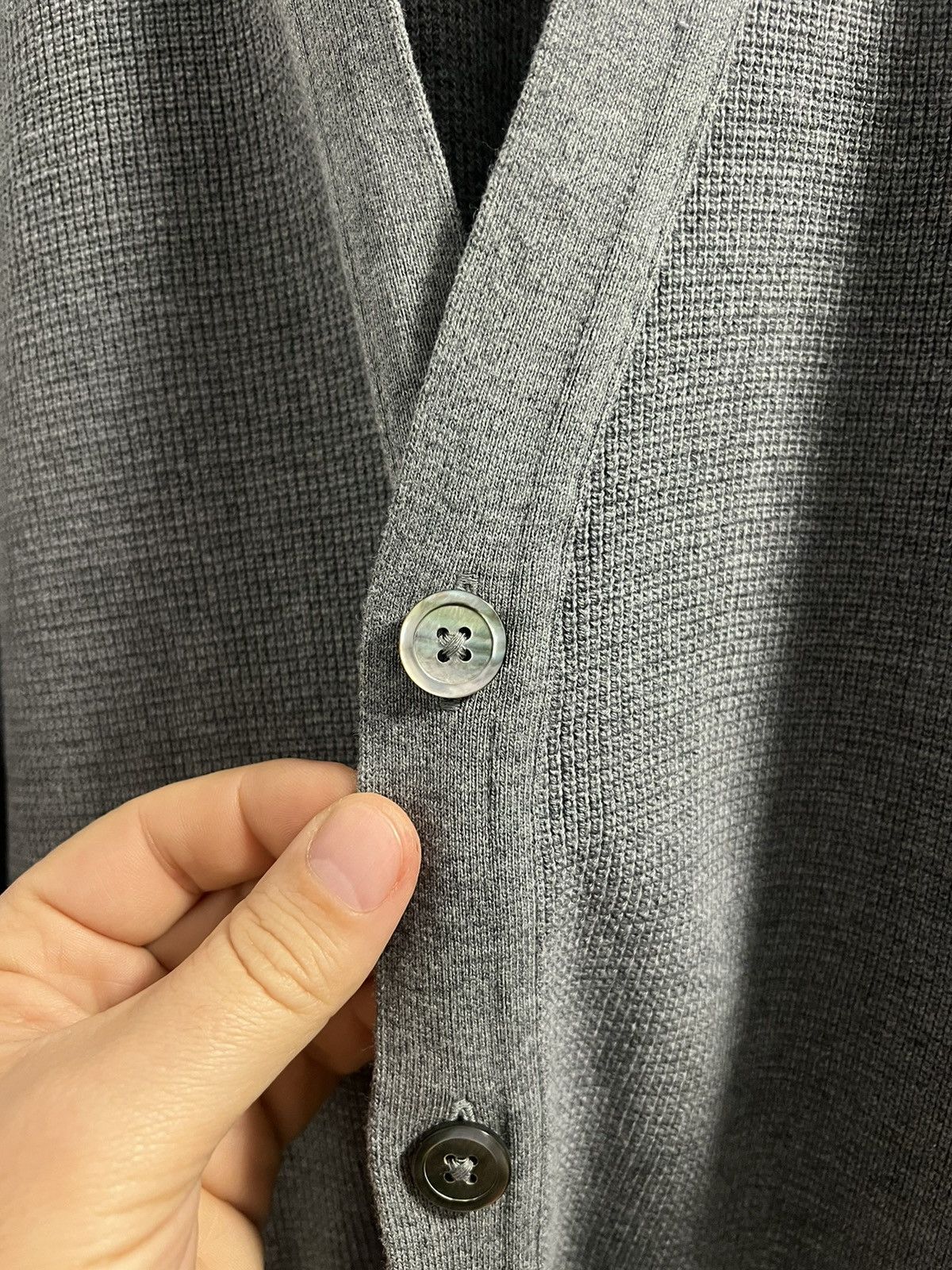 Thom Browne V Neck Cardigan - size 7 Size US XXL / EU 58 / 5 - 6 Thumbnail