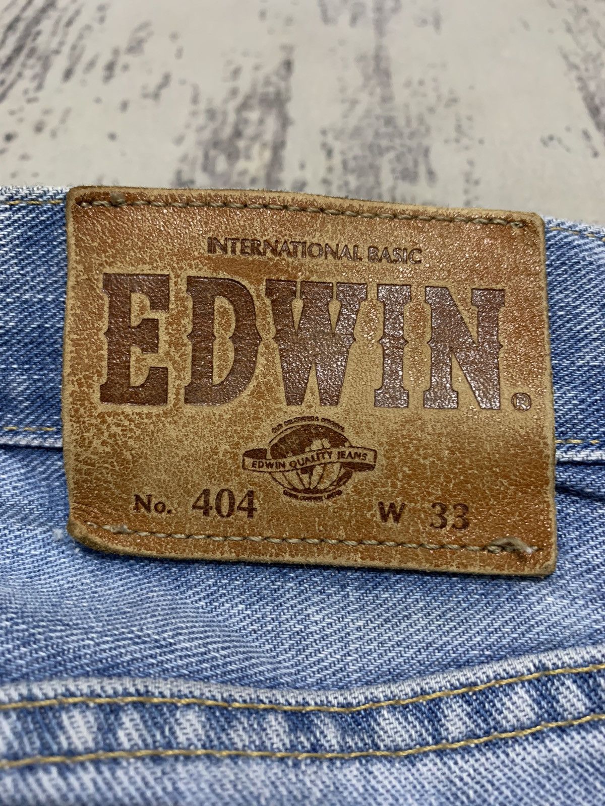 Japanese Brand Vintage Edwin Blue Wash Baggy Style Jeans 33x31.5 Size US 33 - 13 Thumbnail