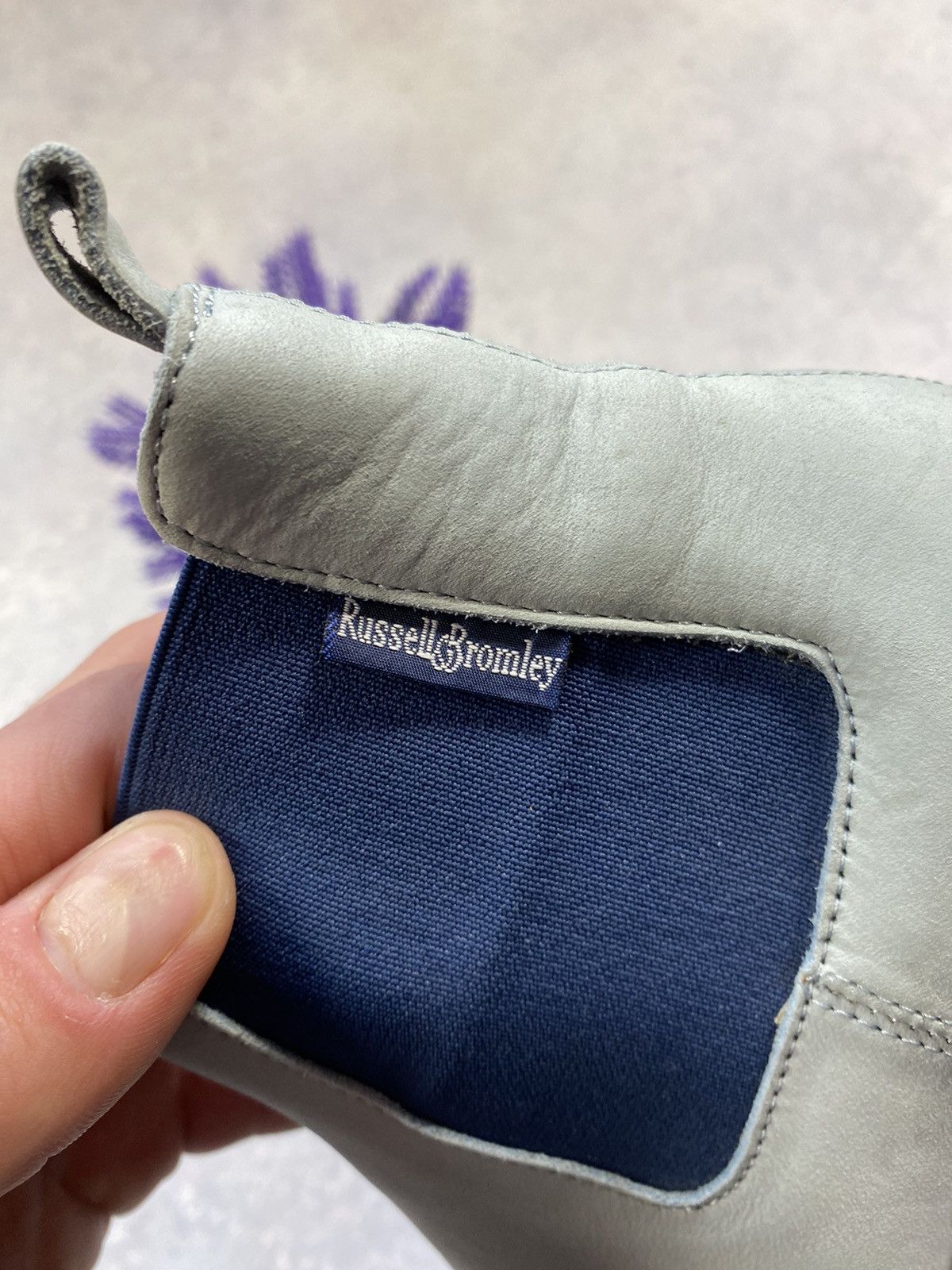 Russell & Bromley Russell Bromley Women’s Chelsea Boots Size US 5 / IT 35 - 10 Thumbnail