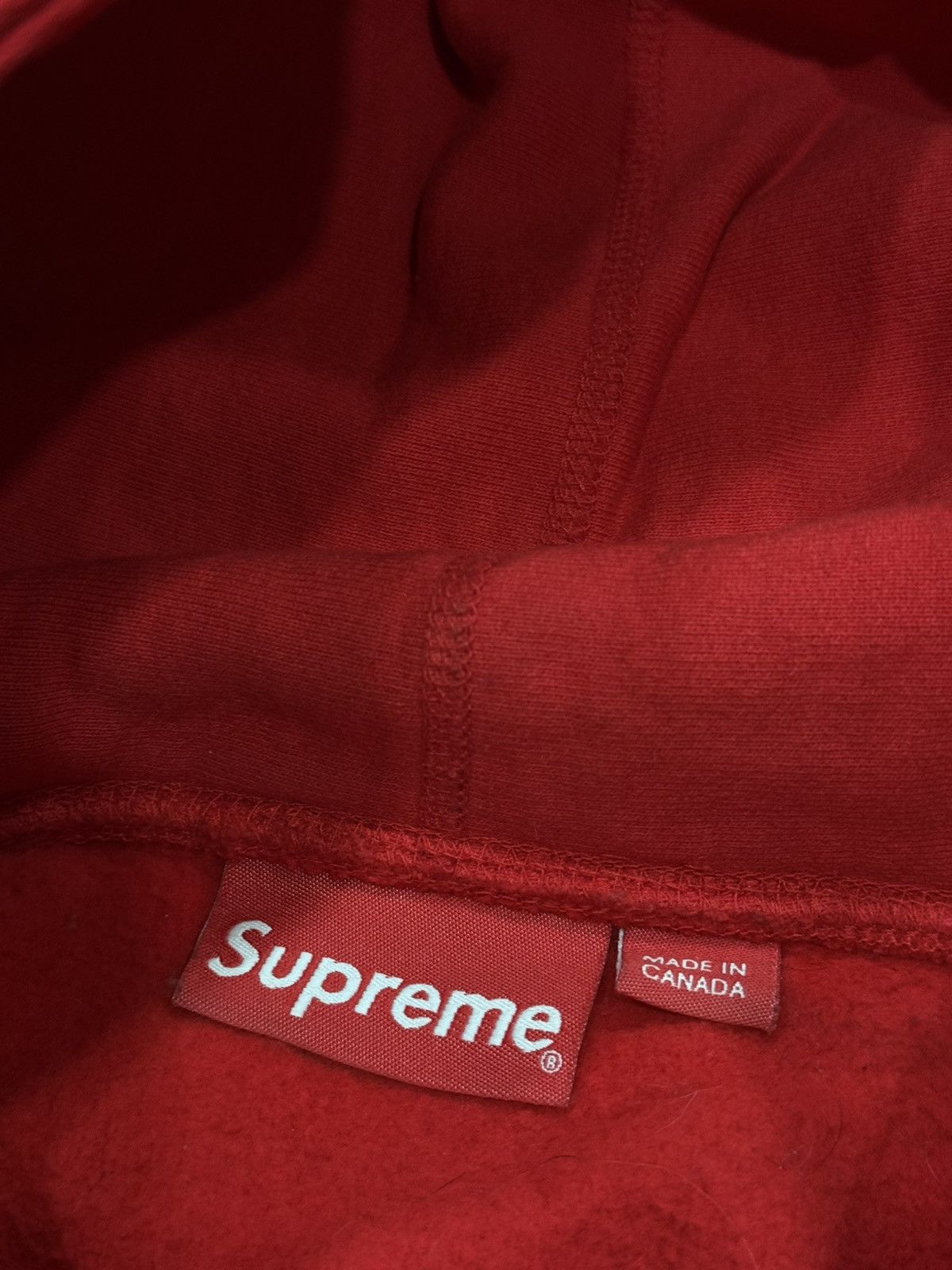 Supreme Supreme FW17 Purple on Red Box Logo Hoodie Size US XL / EU 56 / 4 - 9 Thumbnail