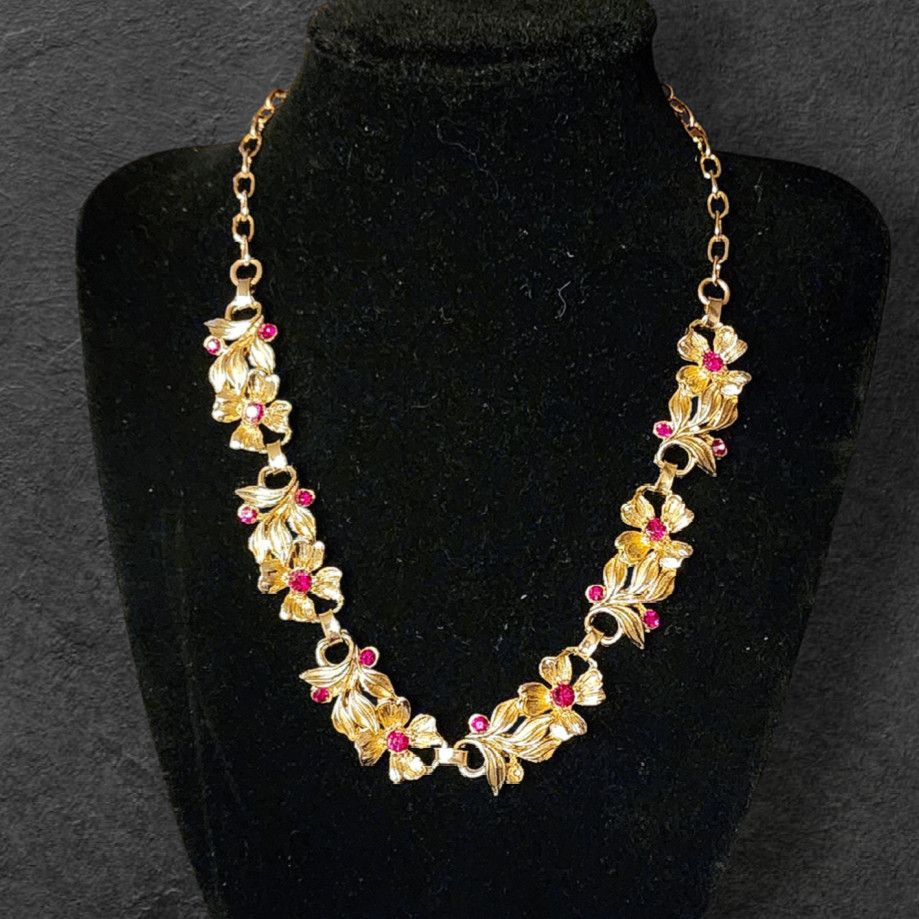 Other Vintage red rhinestones goldtone floral & leaf necklace Size ONE SIZE - 1 Thumbnail