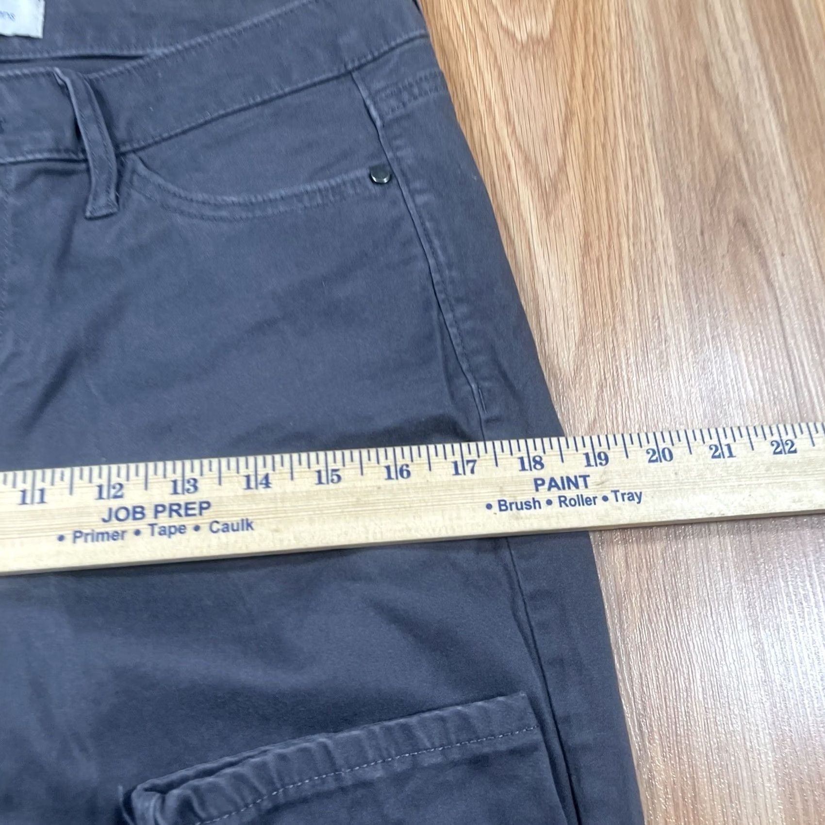 Calvin Klein Calvin Klein Jeans Womens 10 Gray Ankle Skinny Stretch Mid Rise Dark Wash Denim Jeans Women Slim Stretch Size 32" / US 10 / IT 46 - 6 Thumbnail