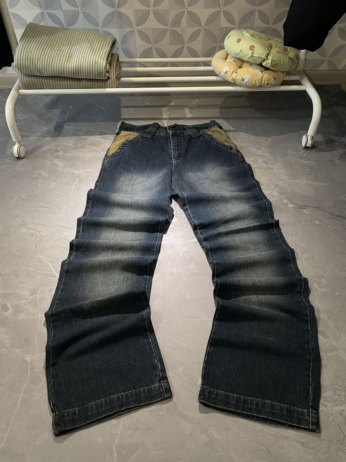 Japanese Brand Crazy Archive Slim Straight Velur Jean / Y2K Chill Vibe Size US 28 / EU 44 - 1 Thumbnail