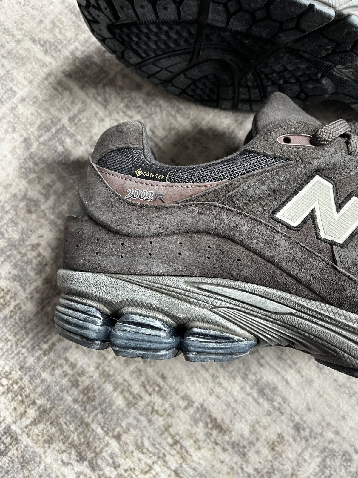 New Balance New Balance 2002R Gore-Tex Sneakers Size US 13 / EU 46 - 3 Thumbnail