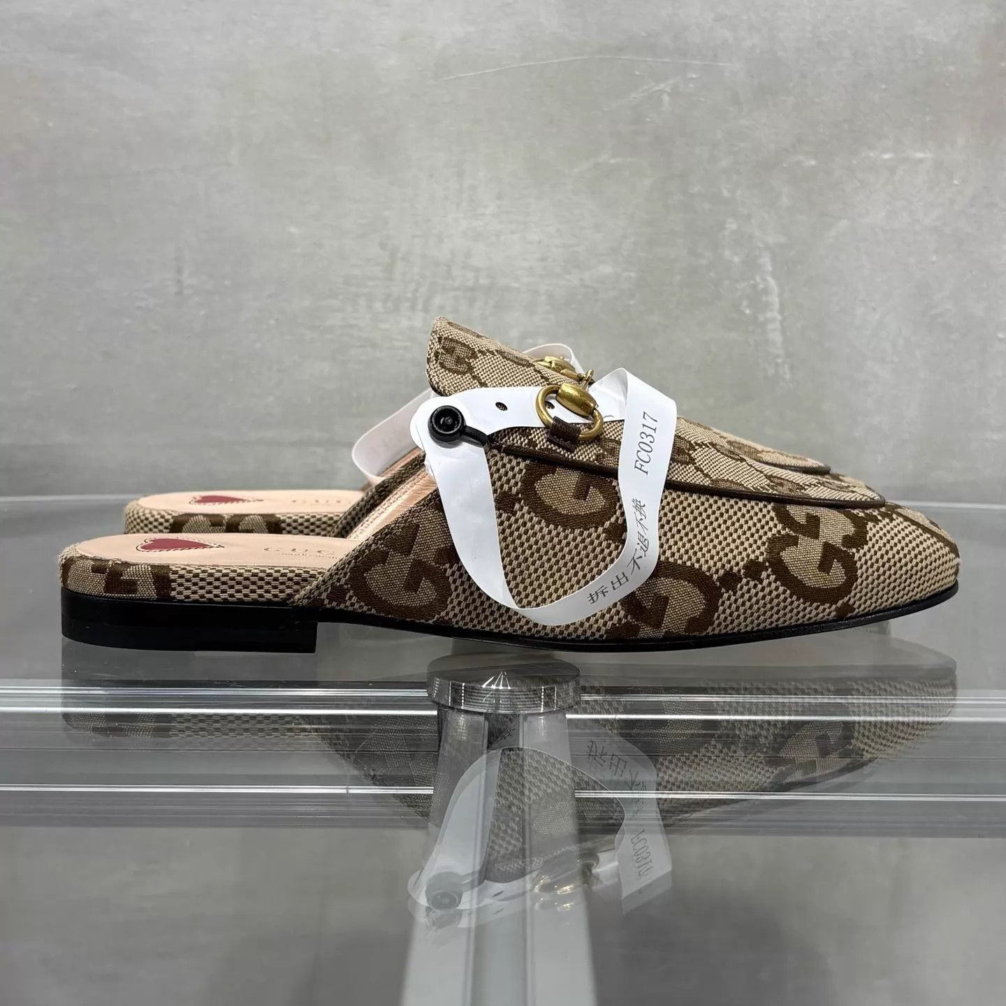 Gucci Gucci GG Monogram Brown Slides 35.5 Size US 5 / IT 35 - 4 Thumbnail