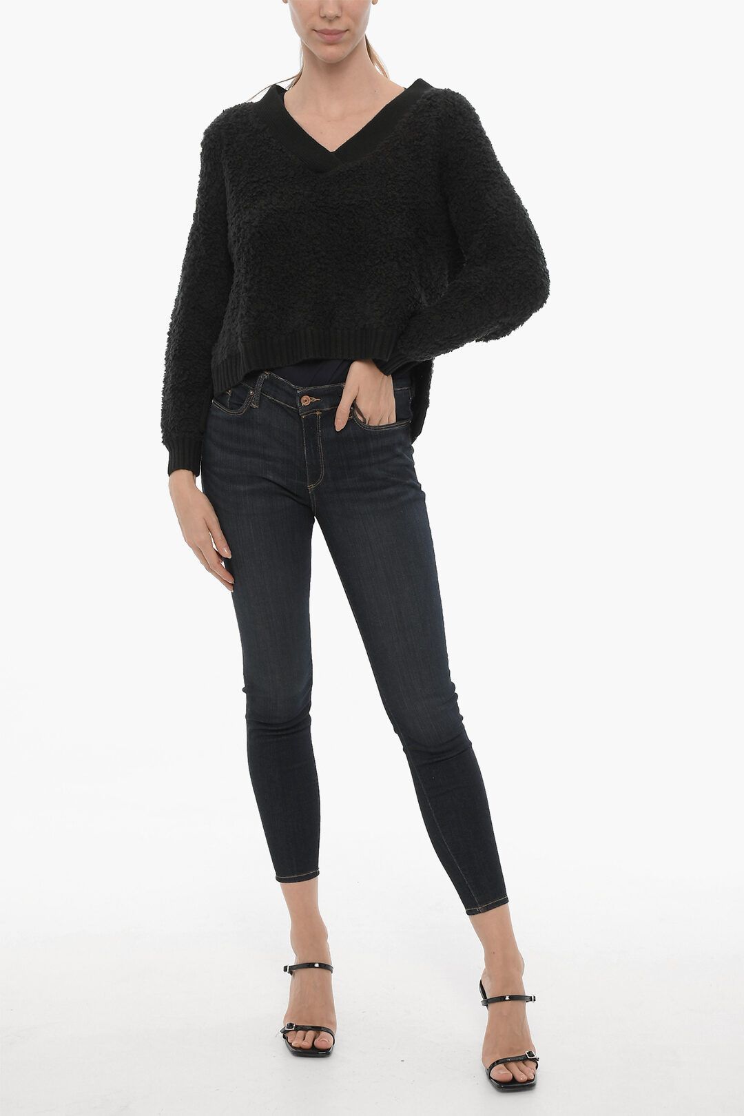 Ugg og1mm0824 Solid Color Deeann Fluffy Sweater in Black Size XS / US 0-2 / IT 36-38 - 4 Thumbnail