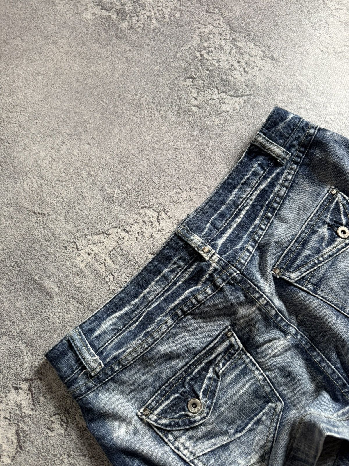 Japanese Brand Y2K avantgarde denim mini skirt hysteric glamour japanese Size 26" / US 2 / IT 38 - 2 Thumbnail