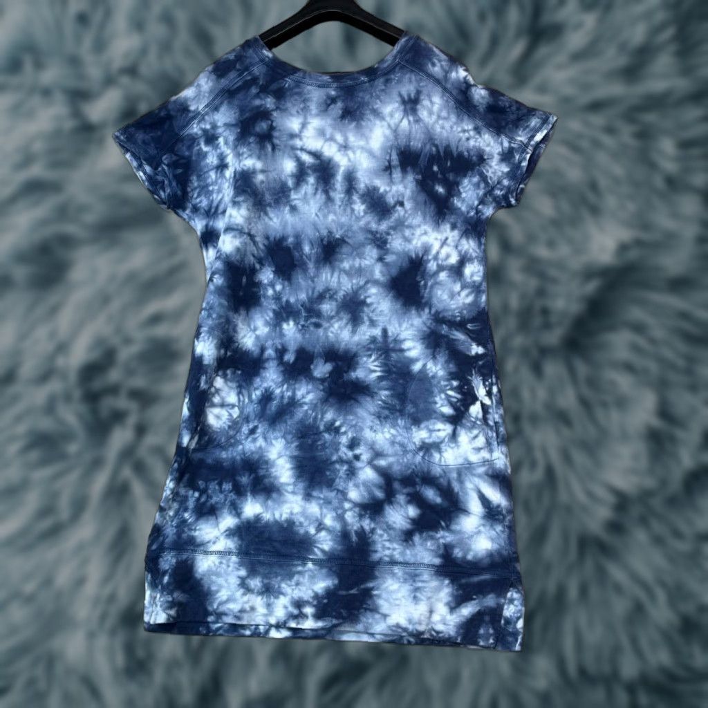 Vintage Chico’s Zenergy Star Tie-Dye Dress Blue White Women’s Size 1 Pockets Loose Fit Size XS / US 0-2 / IT 36-38 - 1 Thumbnail
