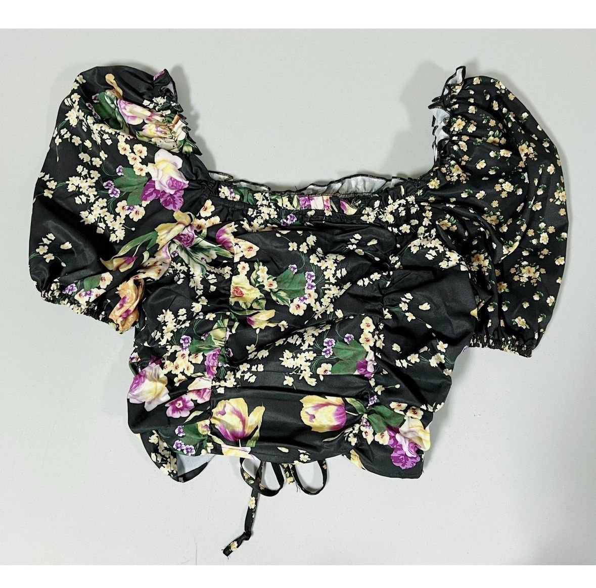 Japanese Brand Black Floral Split-Print Ruched Crop Top Shirt Blouse Size M Size M / US 6-8 / IT 42-44 - 3 Thumbnail