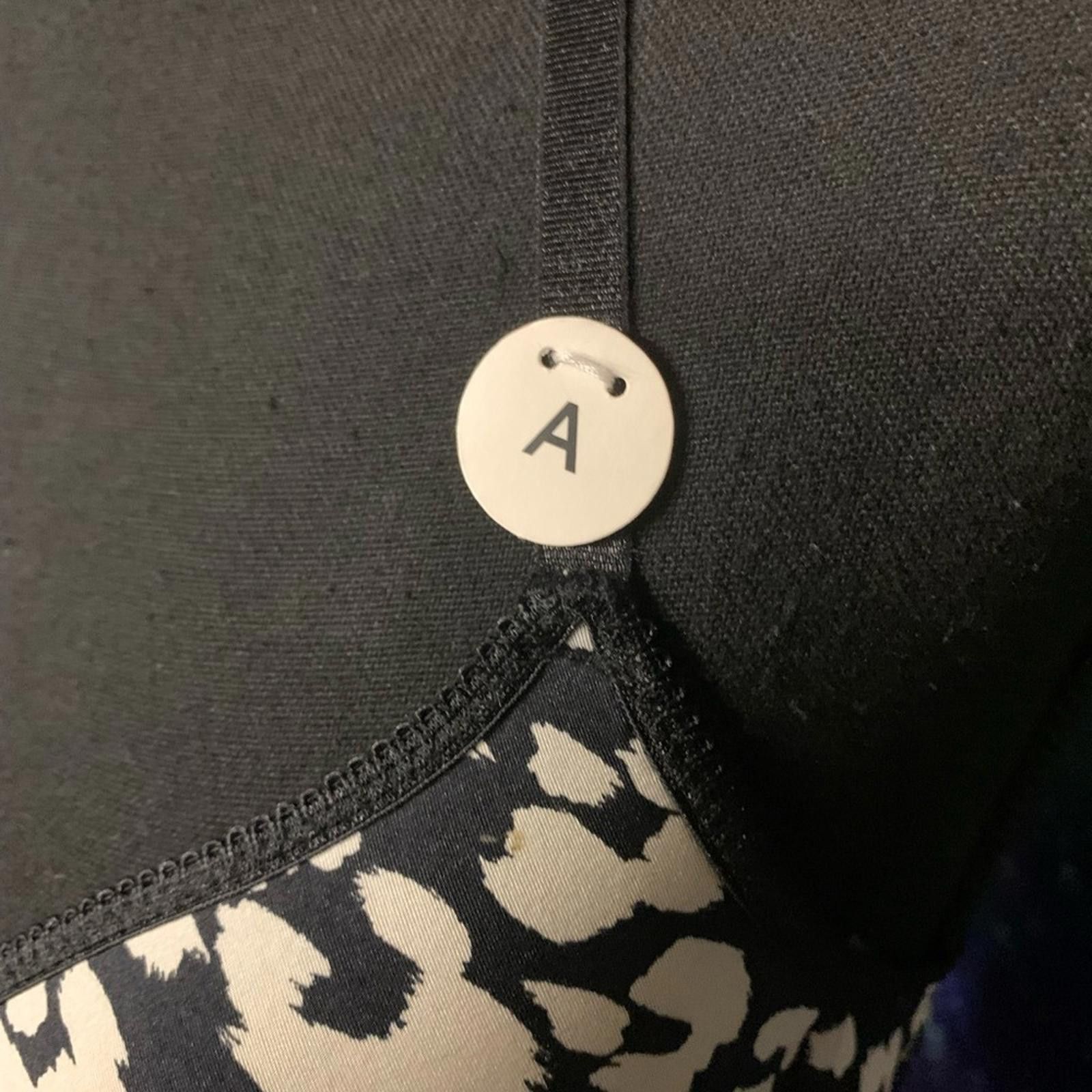 H&M H&M Black and White Animal Print Bra with Adjustable Straps Size ONE SIZE - 3 Thumbnail