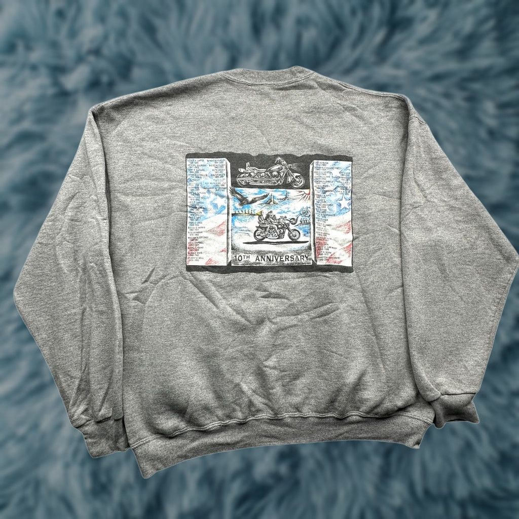Vintage VINTAGE Bike Week Sweatshirt XL Long Sleeve Graphic Men 2003 Bikers Memorial 10th Anniversary Gray Crew Neck Pullover Size US XL / EU 56 / 4 - 1 Thumbnail