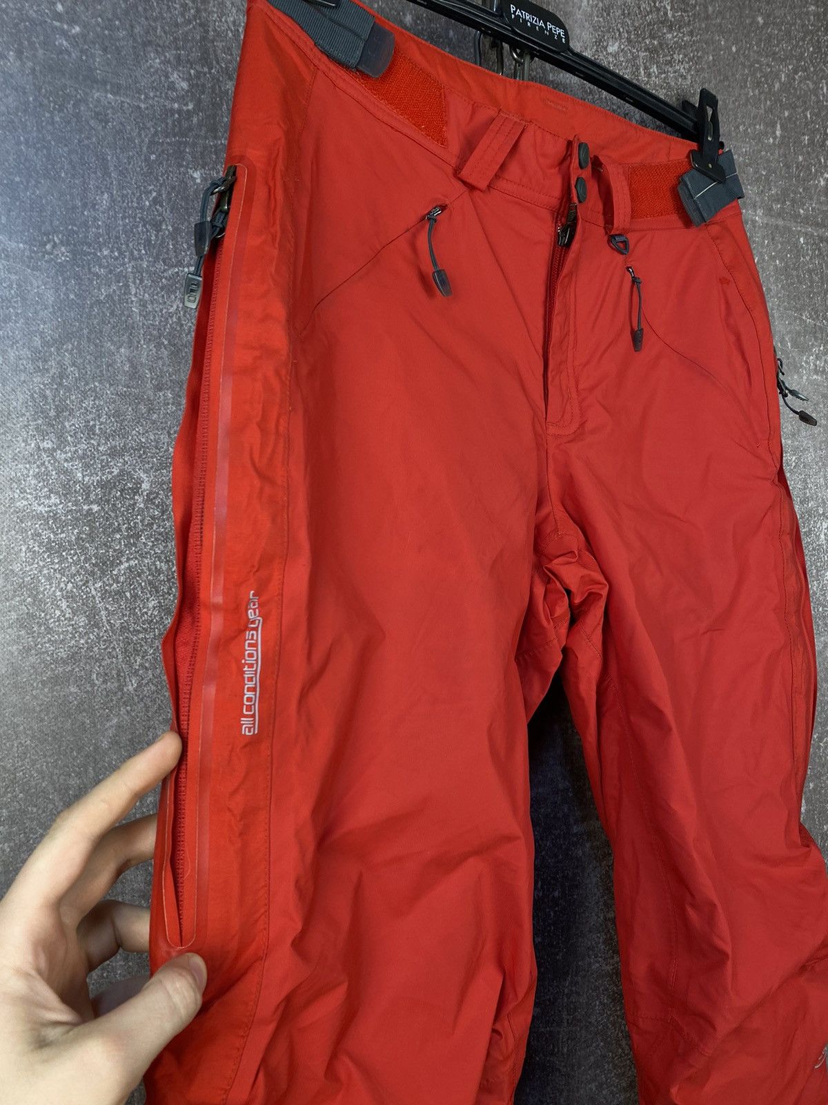 Nike ACG × Vintage Nike acg vintage outdoor pants ski storm fit y2k style Size 28" / US 6 / IT 42 - 5 Thumbnail