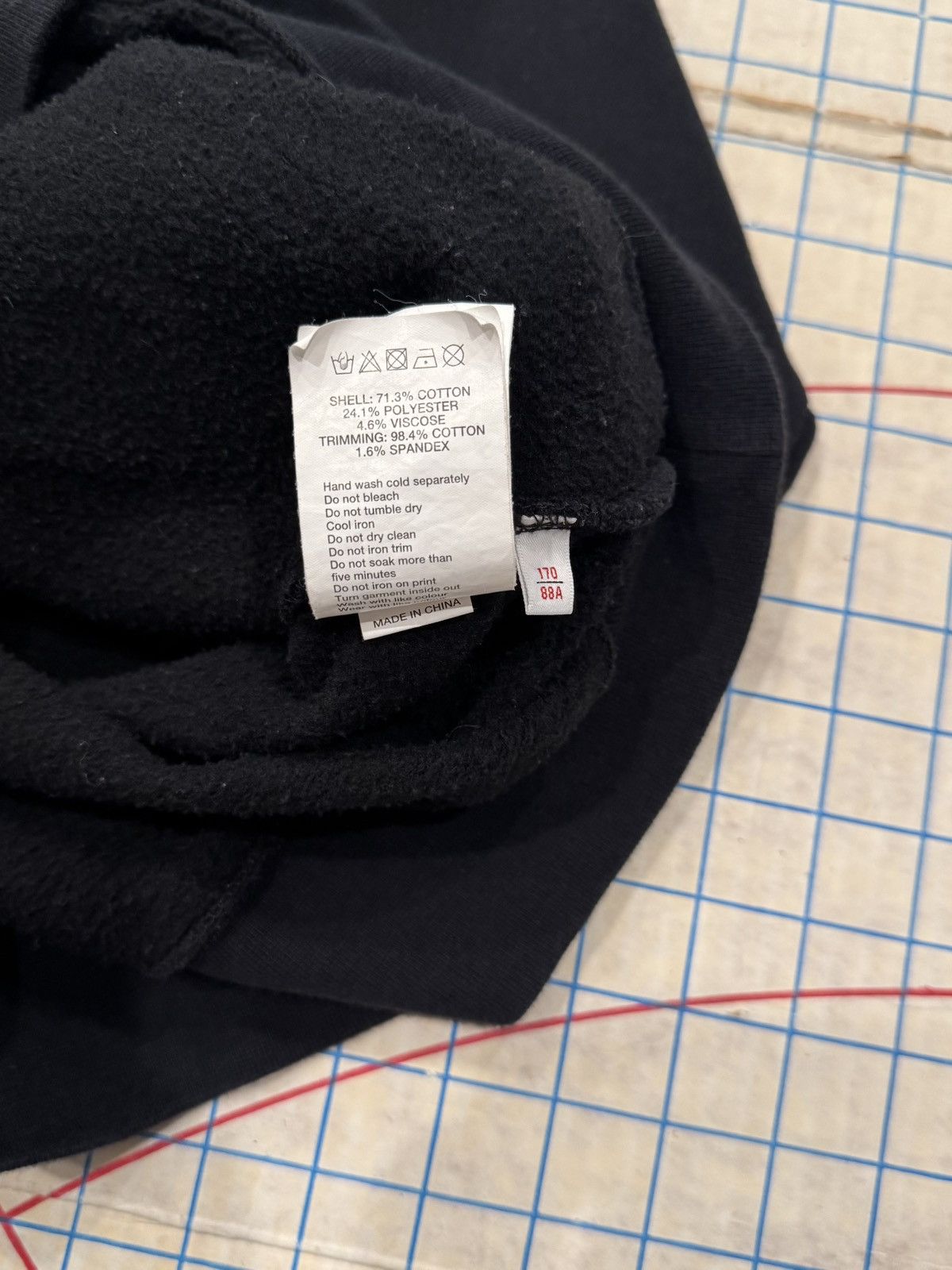 Aape Aape by A Bathing Ape Black Crewneck Sweater Mens Small Size US S / EU 44-46 / 1 - 11 Thumbnail