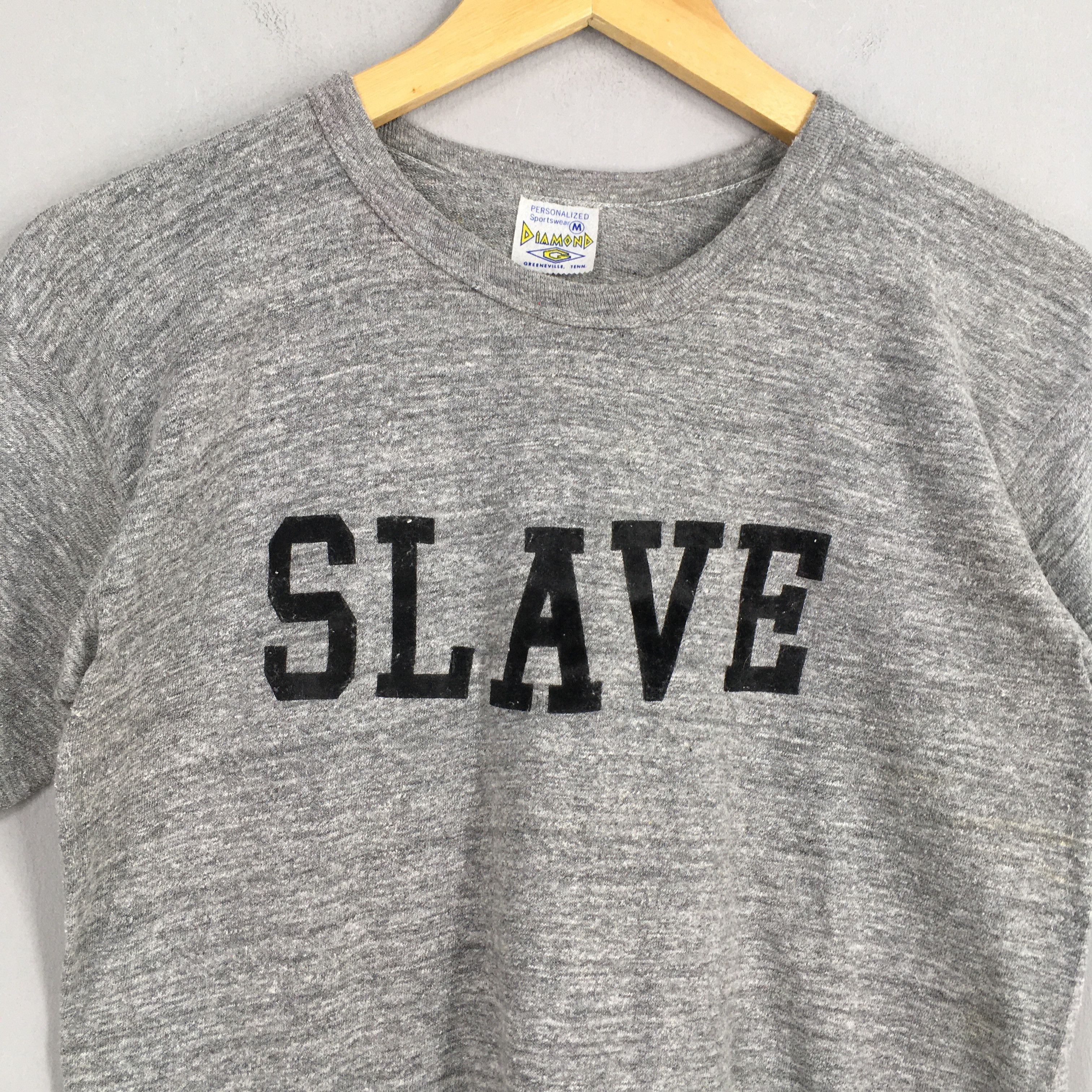 Vintage Vintage 1980s Slave Spell Out Logo T shirt Medium Size US M / EU 48-50 / 2 - 2 Thumbnail
