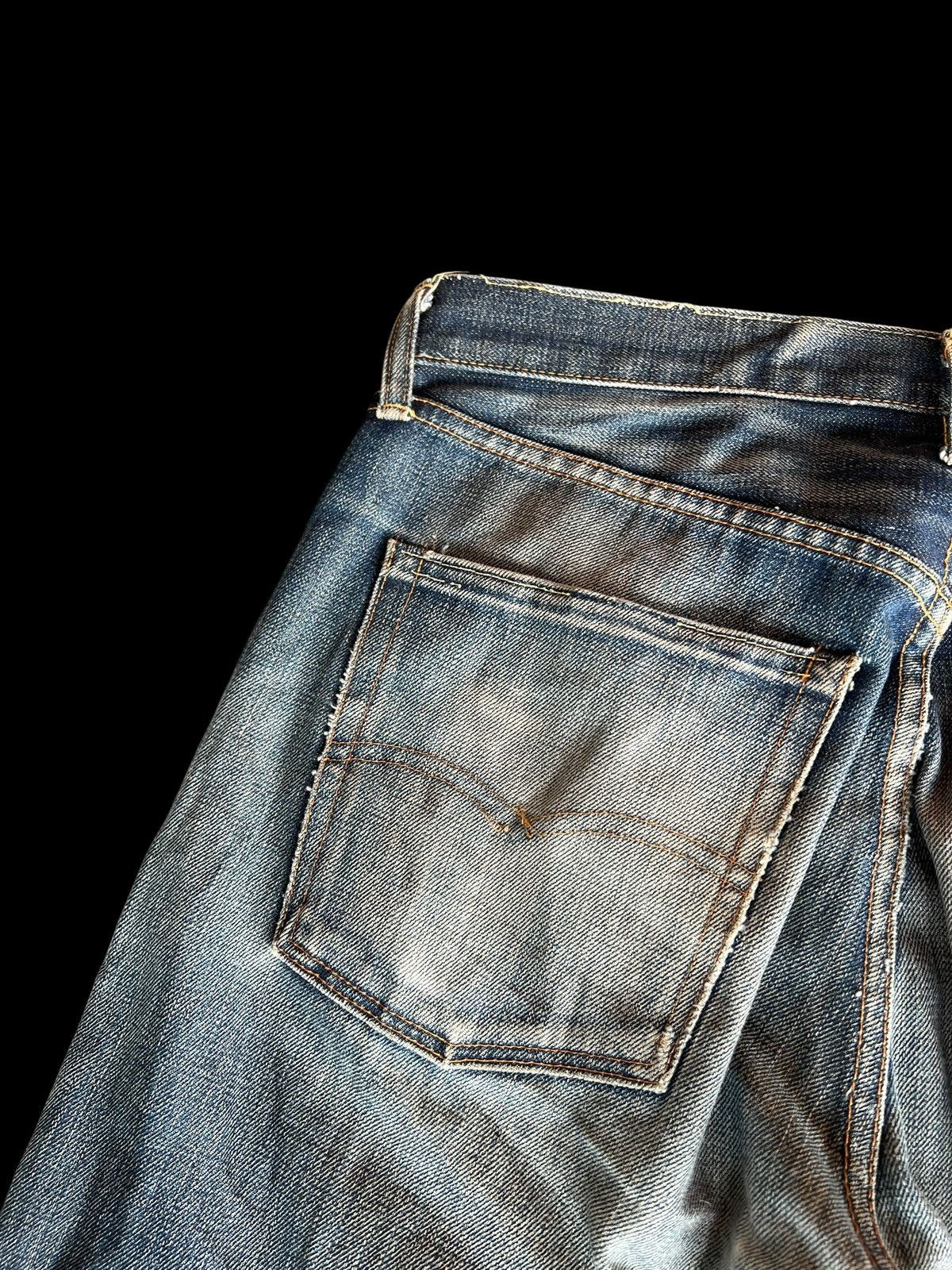 Levi's Vintage Distressed Levi’s 501 E LVC Selvedge Denim Jean Size US 32 / EU 48 - 11 Thumbnail