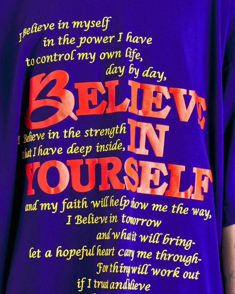 Vetements o1s1v1r1oon0925 Believe In Yourself T-Shirt in Royal Blue Size US XS / EU 42 / 0 - 5 Thumbnail