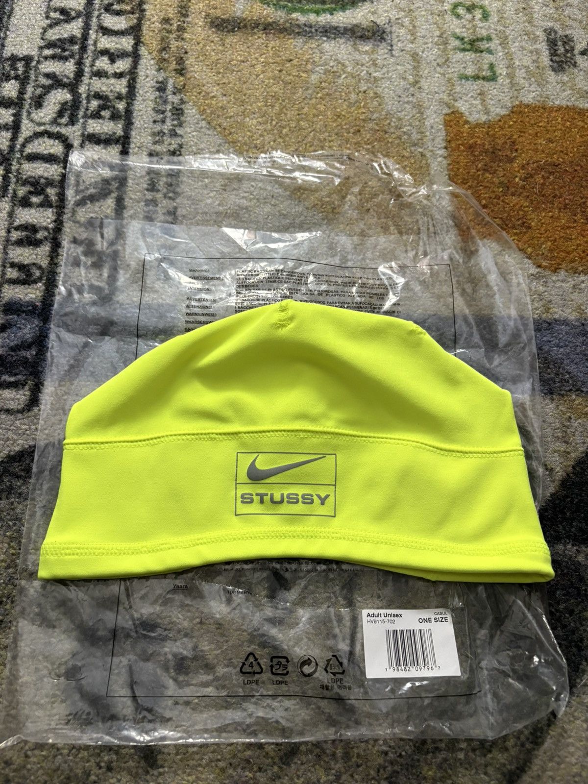 Nike × Stussy Stussy x Nike 3M Reflective Skullcap Beanie NEON Size ONE SIZE - 3 Thumbnail