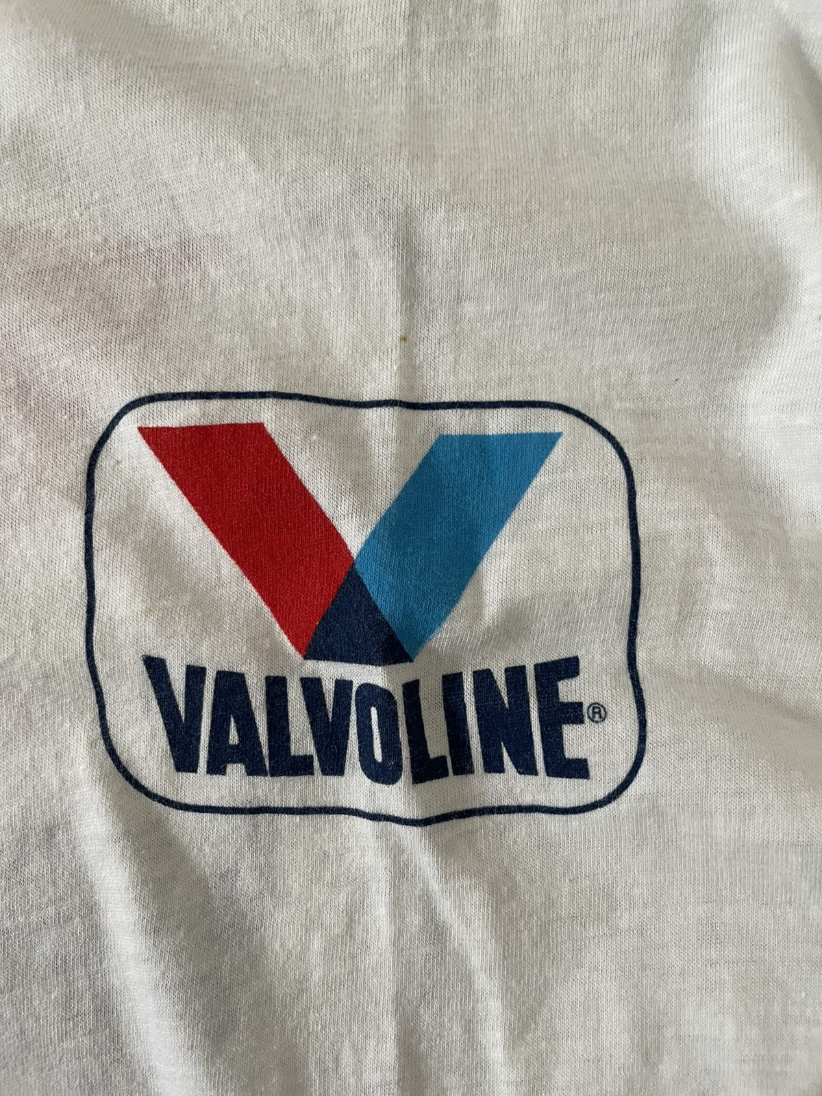 Vintage Vintage Valvoline logo tee Size US S / EU 44-46 / 1 - 2 Thumbnail