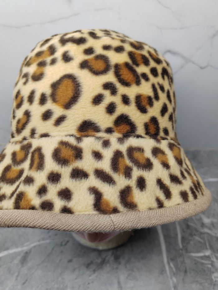 Japanese Brand Vintage Leopard Reversible Bucket Hat Size ONE SIZE - 2 Thumbnail