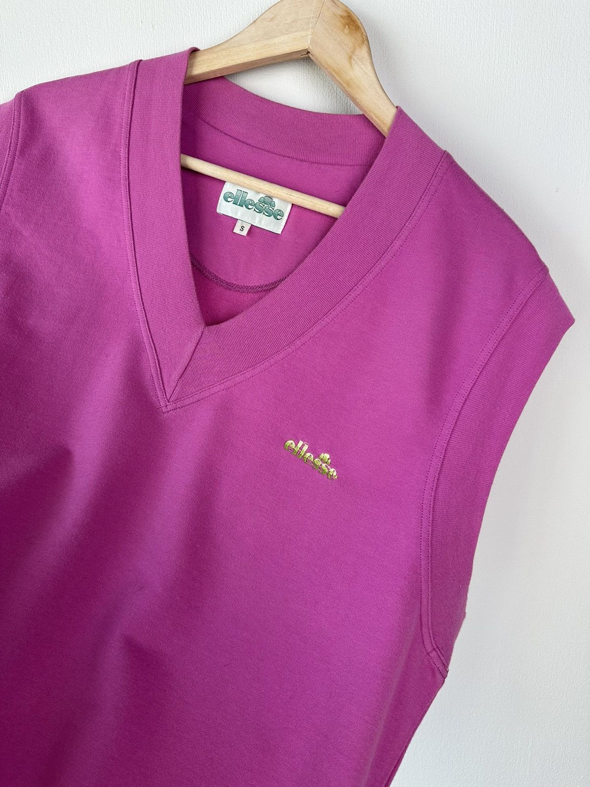 Ellesse Rare Vintage ELLESSE Vest Sweatshirt Sweater Men’s size S Size US S / EU 44-46 / 1 - 8 Thumbnail