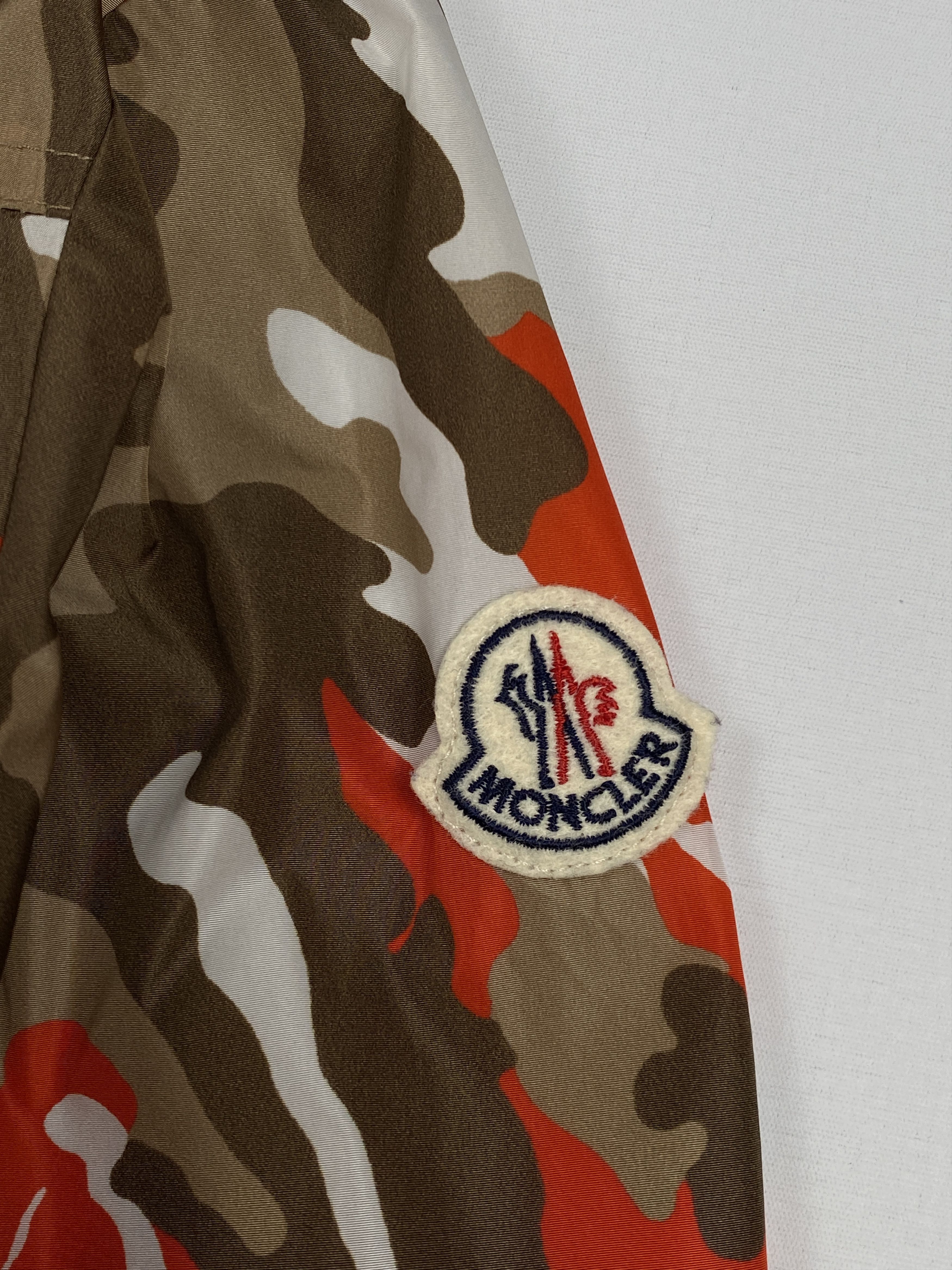Moncler Vile Imprime Giubbotto Hooded Jacket Size M / US 6-8 / IT 42-44 - 16 Thumbnail