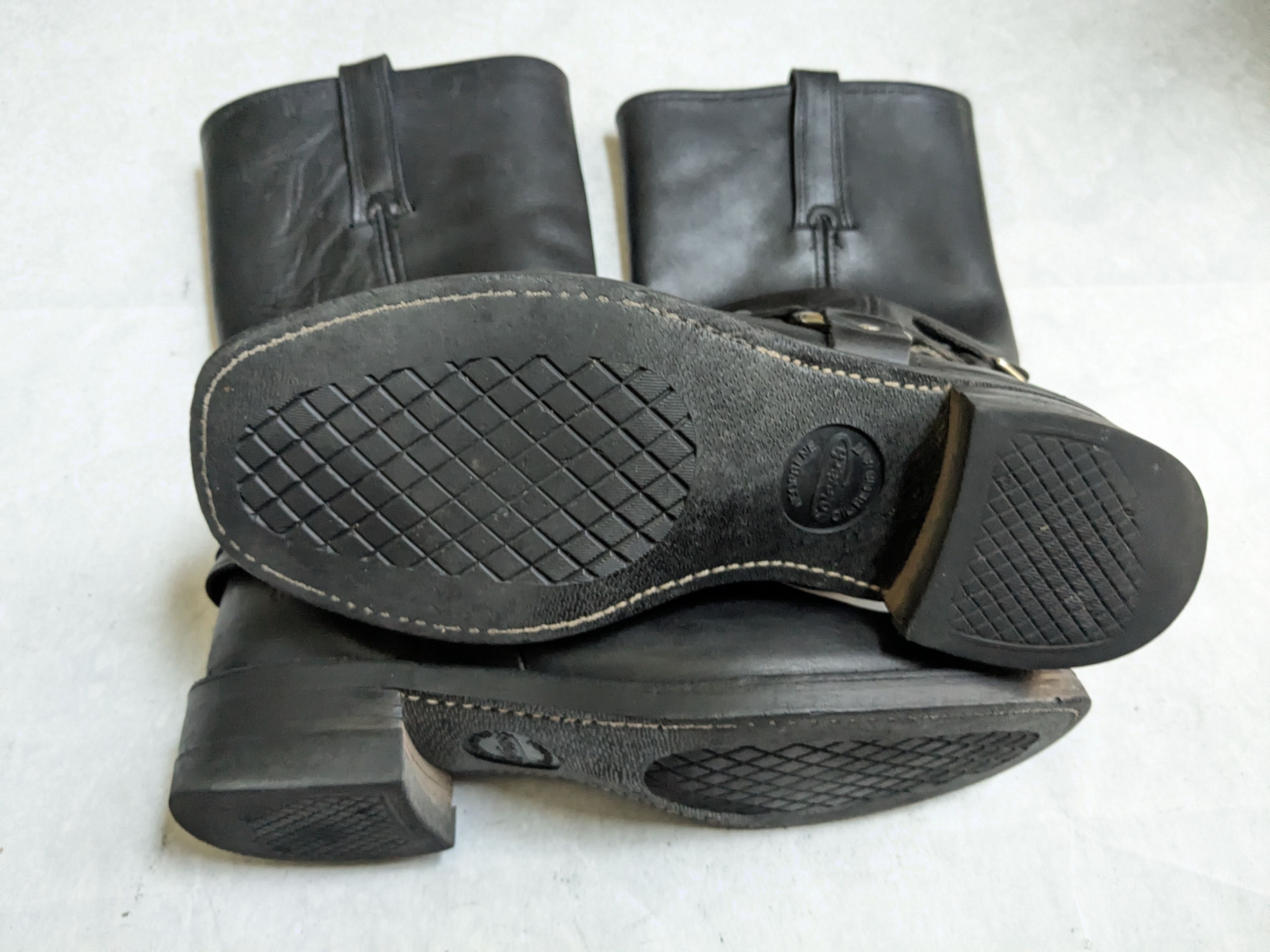 Frye Frye Harness Black Leather 9 W Wide Leather Buckle Belted Size US 9 / EU 42 - 15 Thumbnail