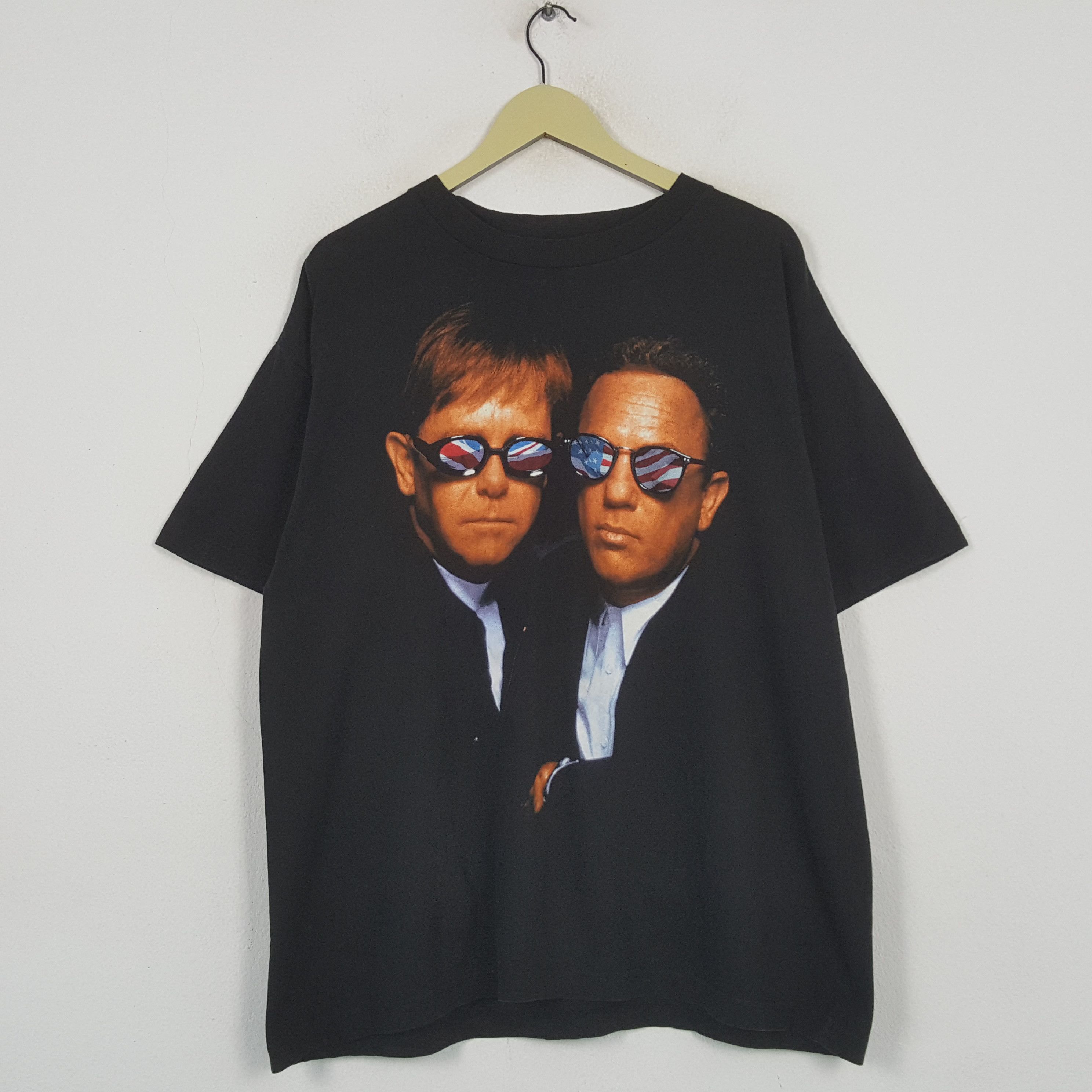 Band Tees Vintage 1994 Billy Joey / Eliton John T-shirt Size US XL / EU 56 / 4 - 1 Thumbnail