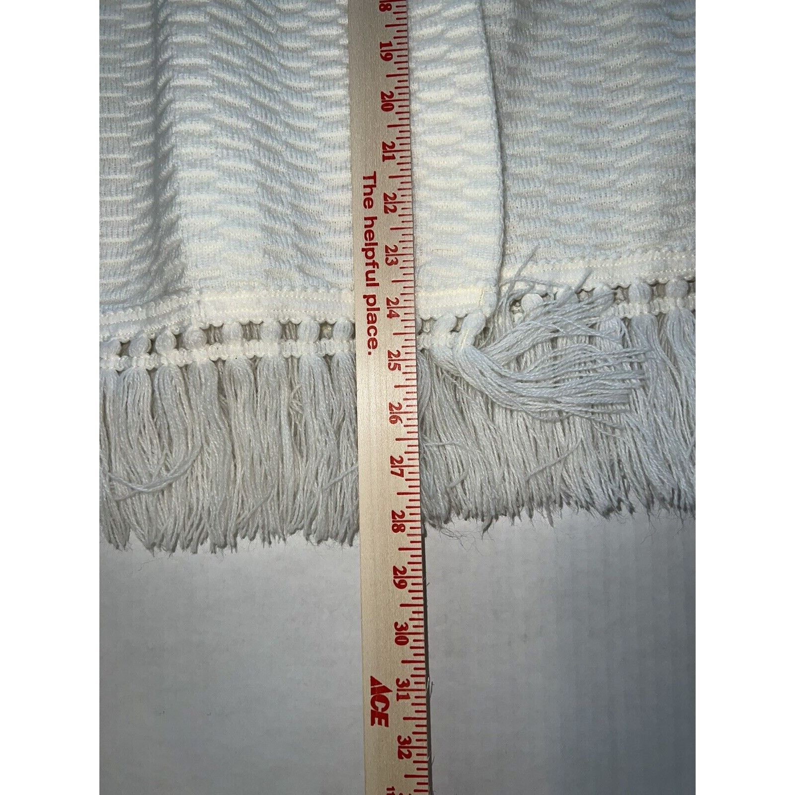 The Unbranded Brand Vintage Ades Of California Button Shawl Women Crochet Tassel Size ONE SIZE - 6 Thumbnail