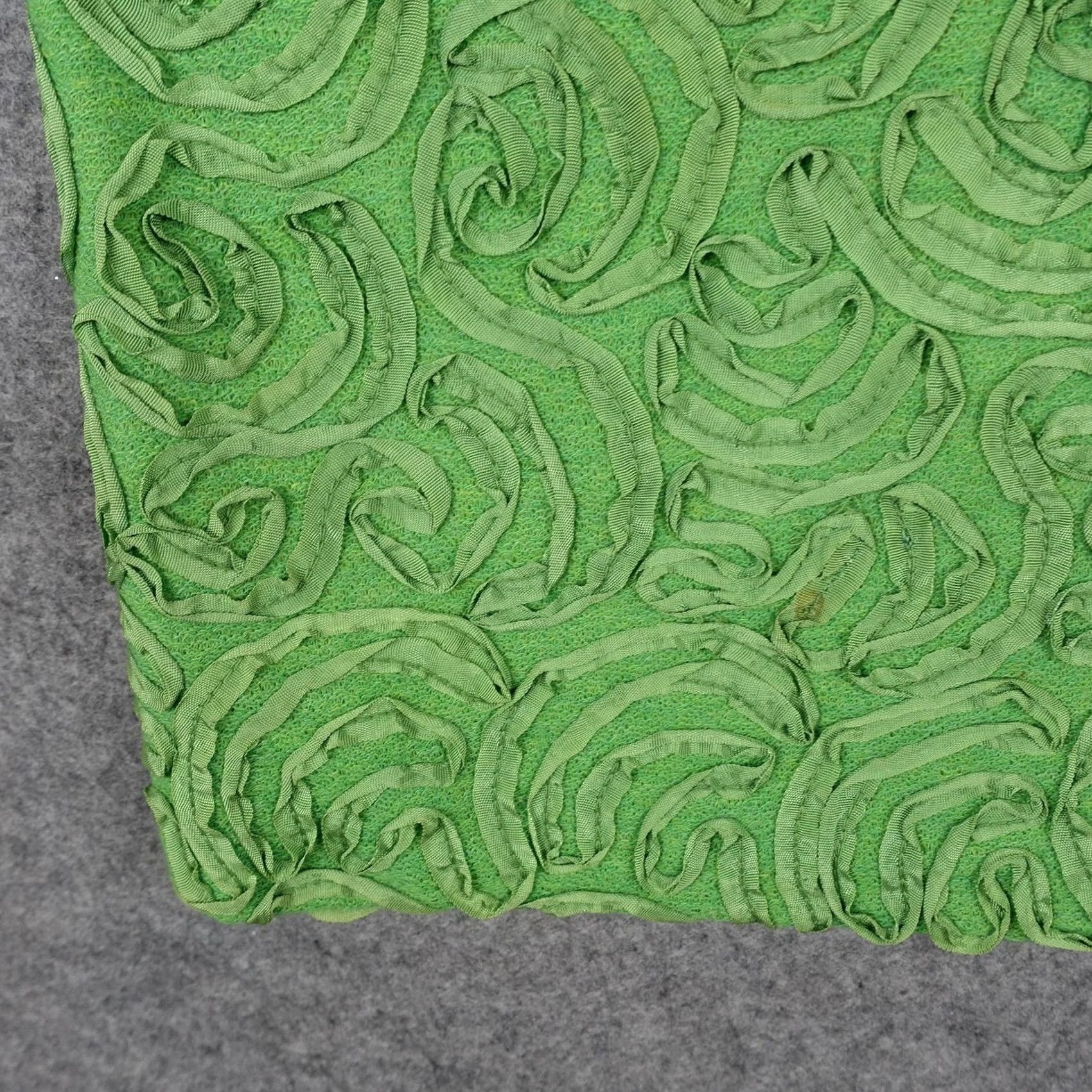 Vintage VINTAGE Sophisticated Miss Skirt Womens 14 Green Floral Applique Ruffle Pencil Mole? Size 36" / US 14 / IT 50 - 5 Thumbnail