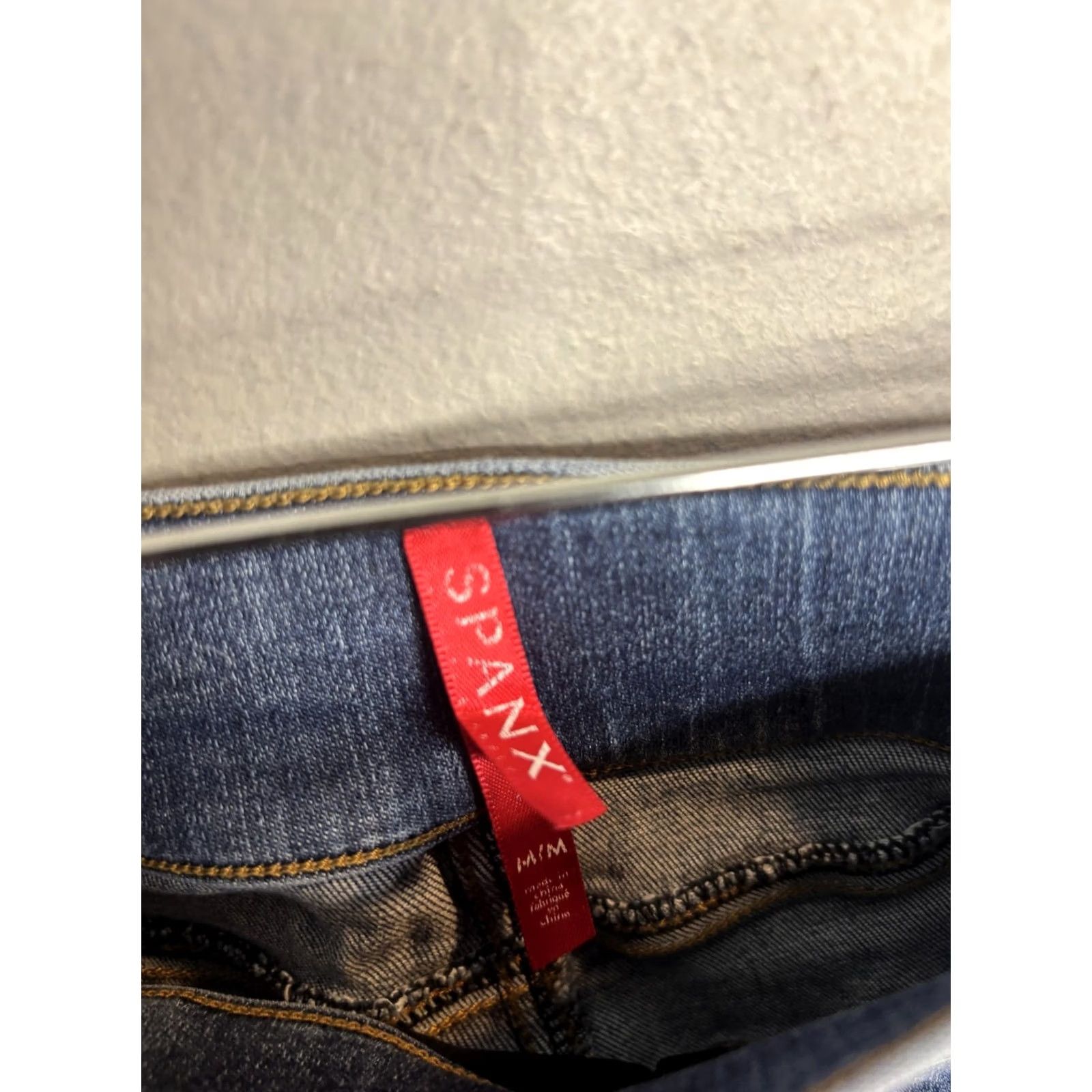 Spanx Spanx Womens Medium Blue Pull On Jeggings Distressed Denim Skinny Pants Size 32" / US 10 / IT 46 - 3 Thumbnail