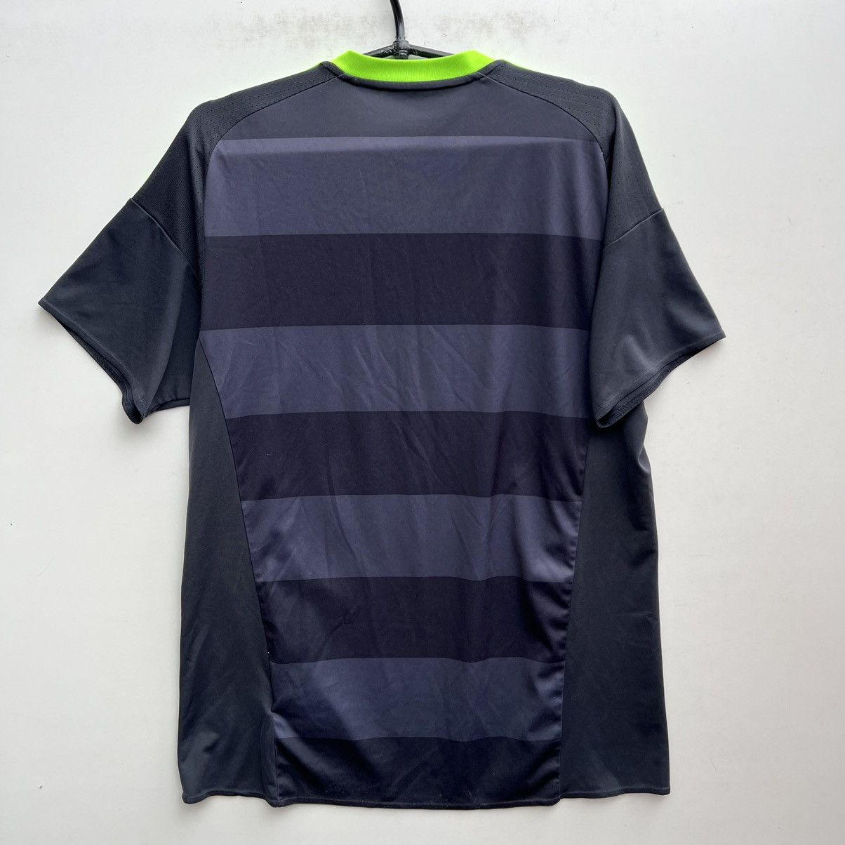 Adidas WALES 2016 FOOTBALL SHIRT SOCCER JERSEY Size US L / EU 52-54 / 3 - 6 Thumbnail