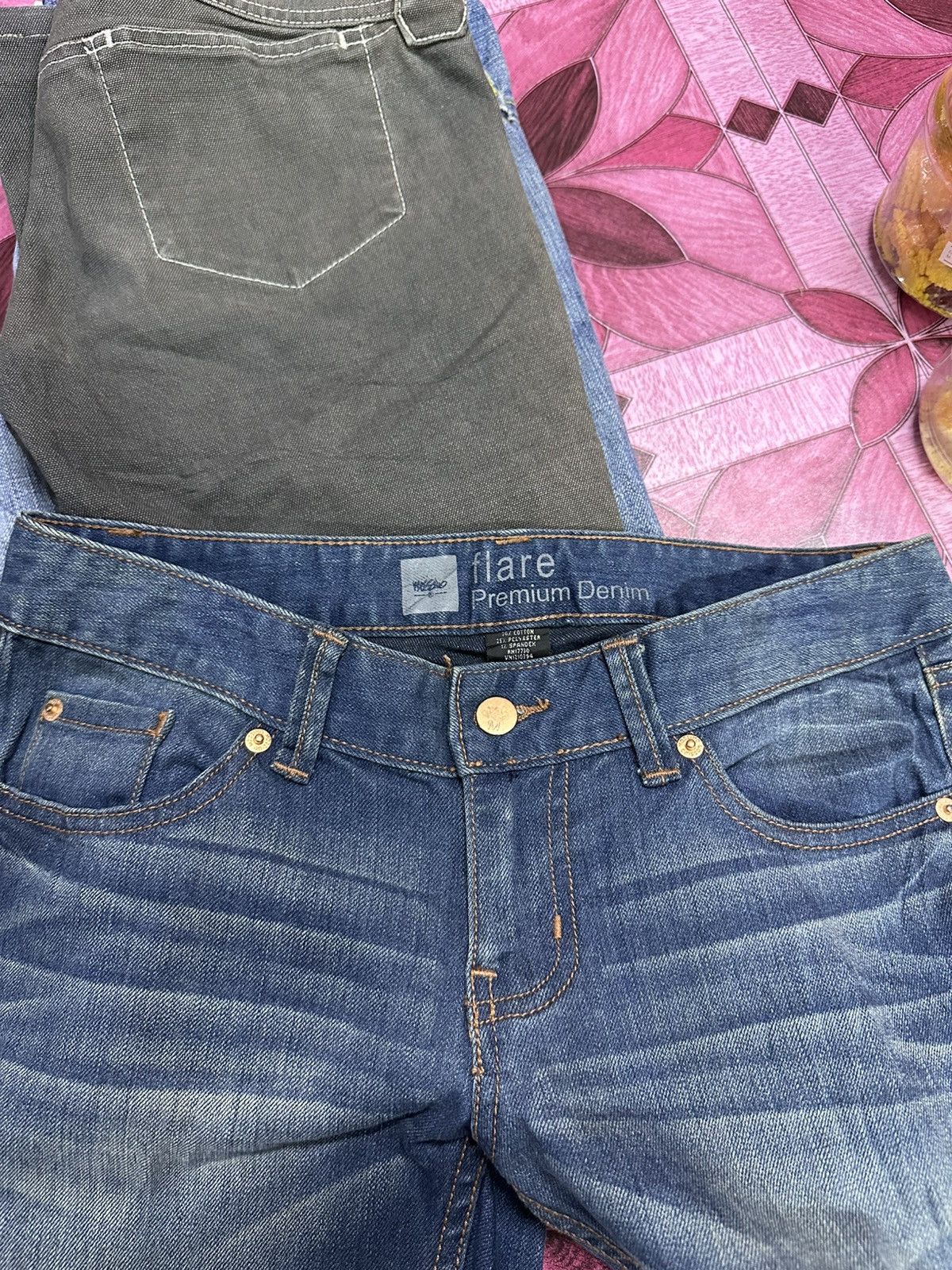 GOA 2000 Distressed Mossimo Flare Washed Y2K Lgb Red Pepper Jean Size US 31 - 5 Thumbnail