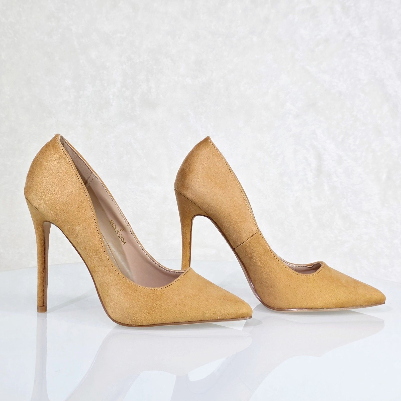 Other Lynn Tan FX Suede High Heel Shoes Pointy Toe Pumps (Size:10; Size US 10 / IT 40 - 5 Thumbnail