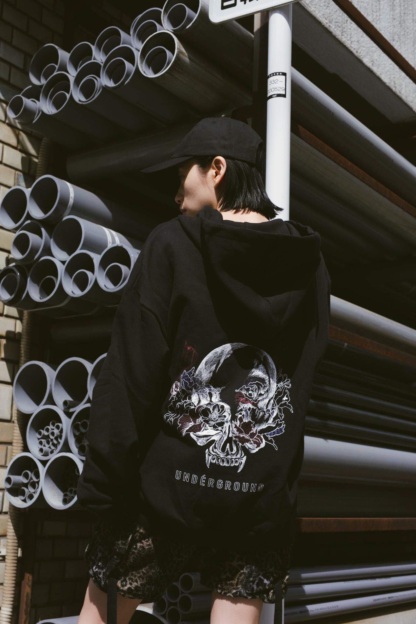 Roen Roen x Underground Skull Flower Pullover Hoodie Size US L / EU 52-54 / 3 - 1 Thumbnail
