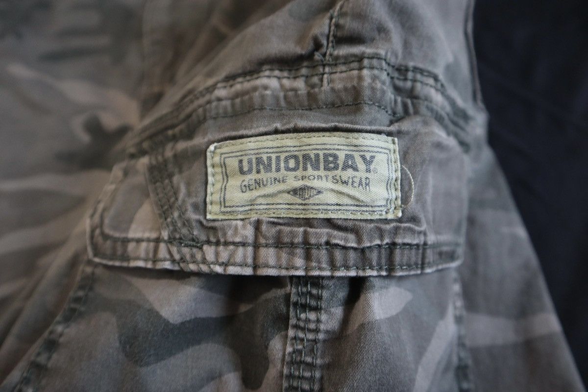 UNIONBAY Unionbay Camo Cargo Shorts – Size 40 Size US 40 / EU 56 - 2 Thumbnail