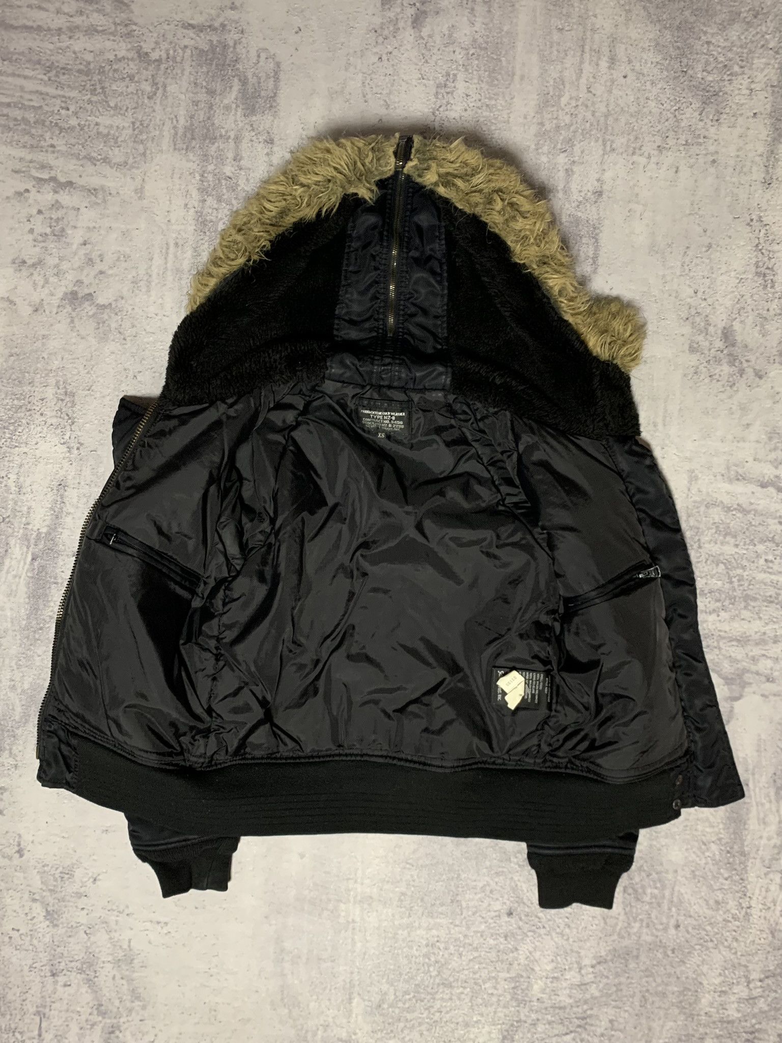 Schott Rare SCHOTT N2-B Zip Fur Alaska Bomber Jacket Avant-garde Size XS / US 0-2 / IT 36-38 - 12 Thumbnail