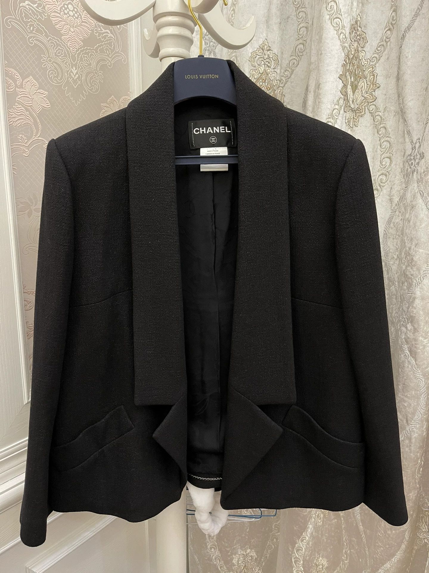 Chanel Chanel Classic Black Wool Jacket Size 44 Size L / US 10 / IT 46 - 2 Thumbnail
