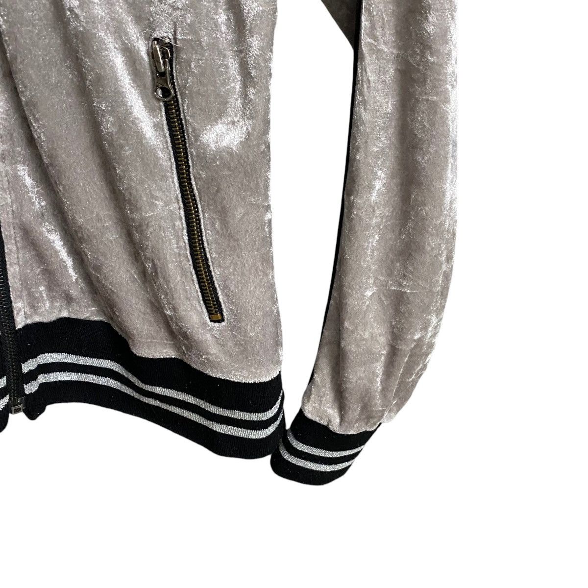 In The Attic In the attic growth velvet jacket Size M / US 6-8 / IT 42-44 - 9 Thumbnail
