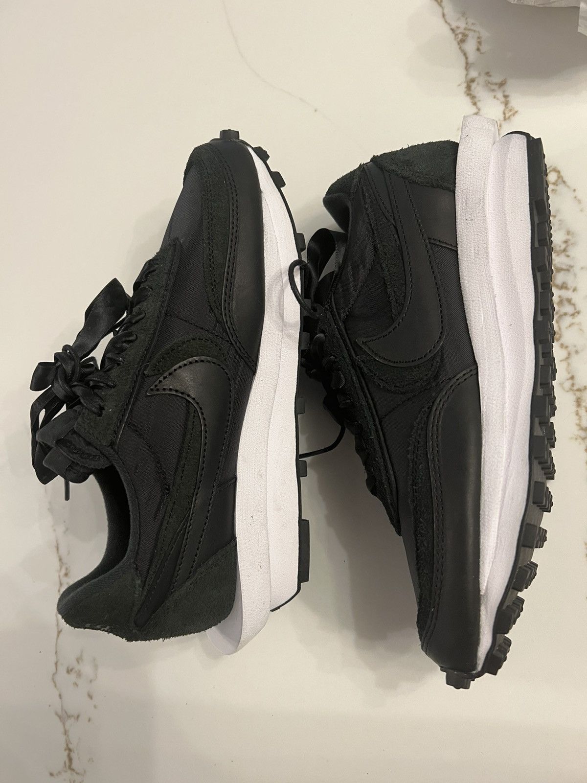 Nike × Sacai Sacai x LDWaffle ‘Black Nylon’ Size US 6 / EU 39 - 1 Thumbnail