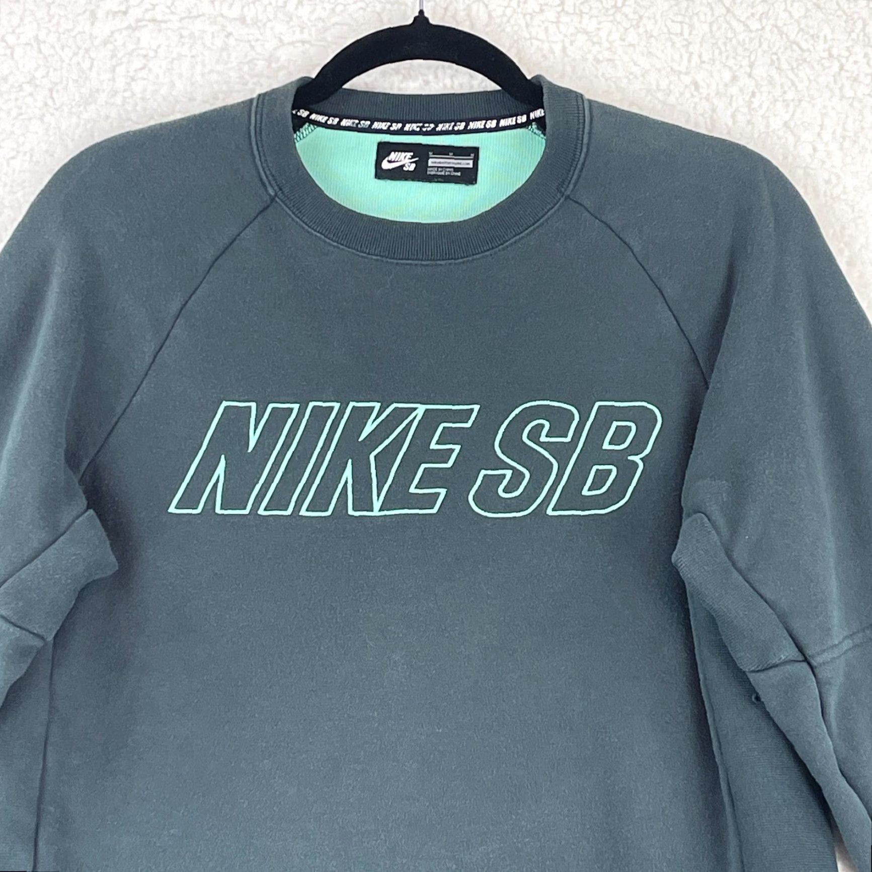 Nike Nike SB Sweater Mens Medium Green Crew Neck Long Sleeve Knit Pullover Casual Size US M / EU 48-50 / 2 - 3 Thumbnail