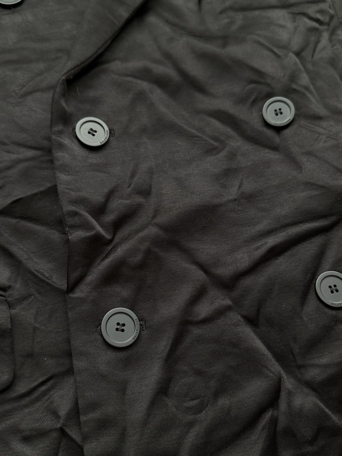 Balenciaga 2023 Double Breasted Wrinkle Satin Steroid Blazer Jacket Size US M / EU 48-50 / 2 - 5 Thumbnail