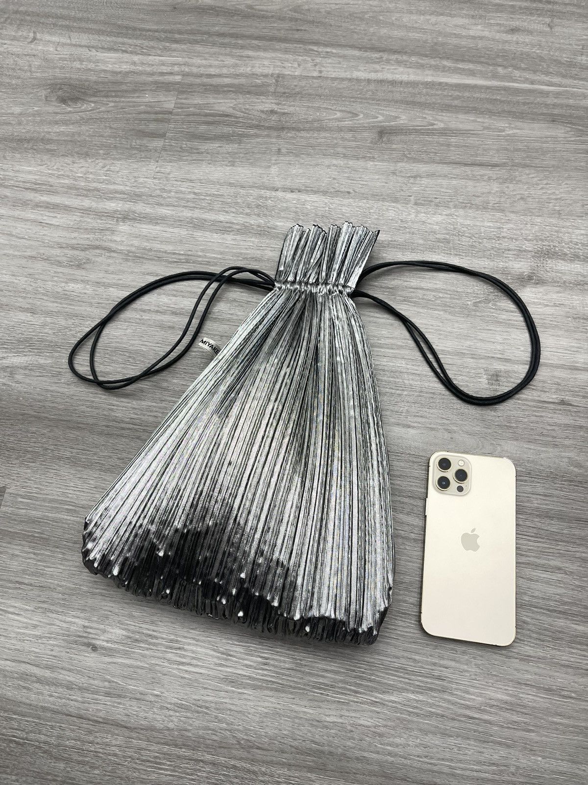 Issey Miyake × Japanese Brand × Vintage Issey Miyake pleated backpack and handle bag Size ONE SIZE - 2 Thumbnail