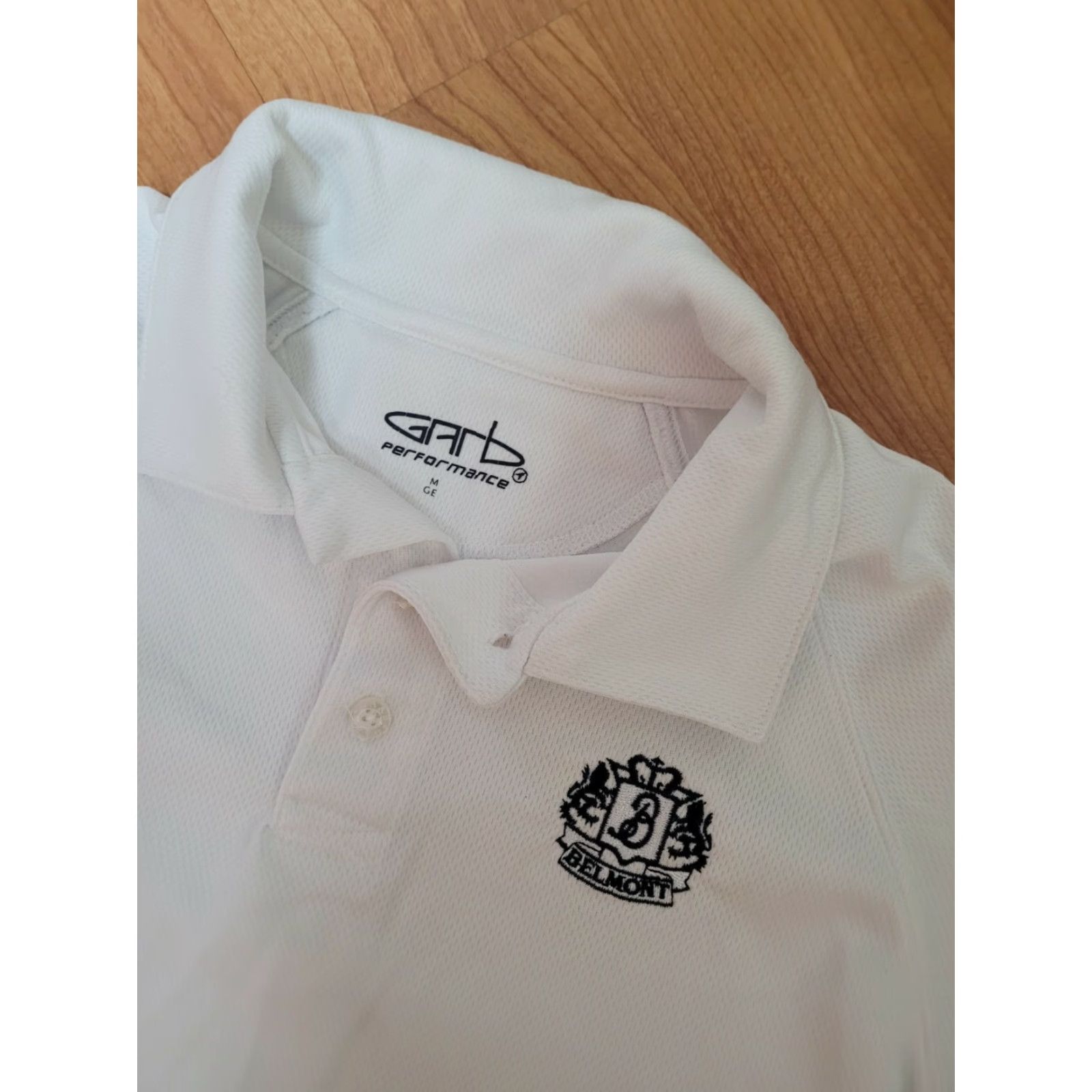 Vintage Womens Garb Polo Shirt Jrs Medium White Belmont Country Club Golf Pattern Solid Cotton Blend Logo Short Sleeve Collared Casual Golf Theme Mens Girls Size M / US 6-8 / IT 42-44 - 2 Thumbnail