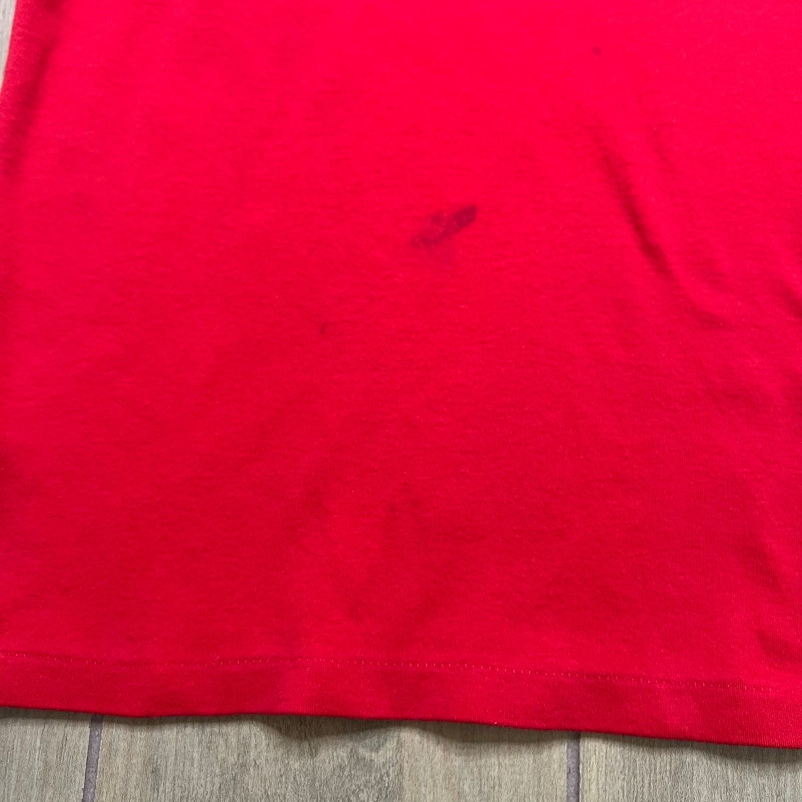Vintage Vintage Esquire Henley Shirt Mens Large Red distress 90s Size US L / EU 52-54 / 3 - 7 Thumbnail