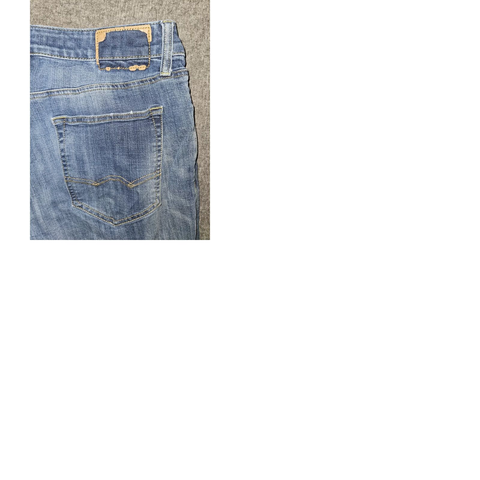 Vintage American Eagle Jeans Mens 32x32 Slim Straight Blue Extreme Flex 4 Denim Stretch Comfort Pockets 5-Pocket Logo Size US 32 / EU 48 - 9 Thumbnail