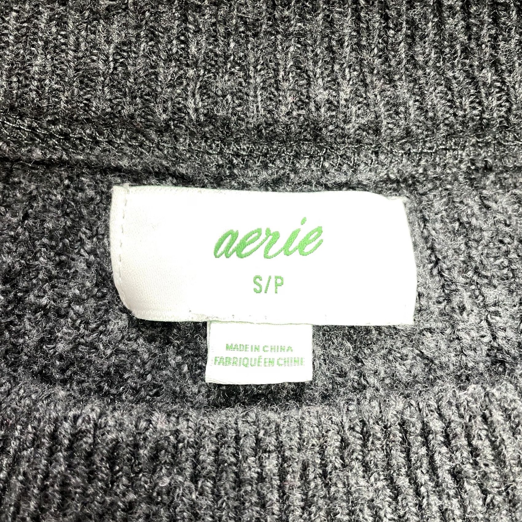 Vintage VINTAGE Aerie by American Eagle Sweater Womens Small Dark Gray Pullover Knit Soft Ribbed Knit Pullover Women Small Gray Logo 90s 00s? Size S / US 4 / IT 40 - 3 Thumbnail