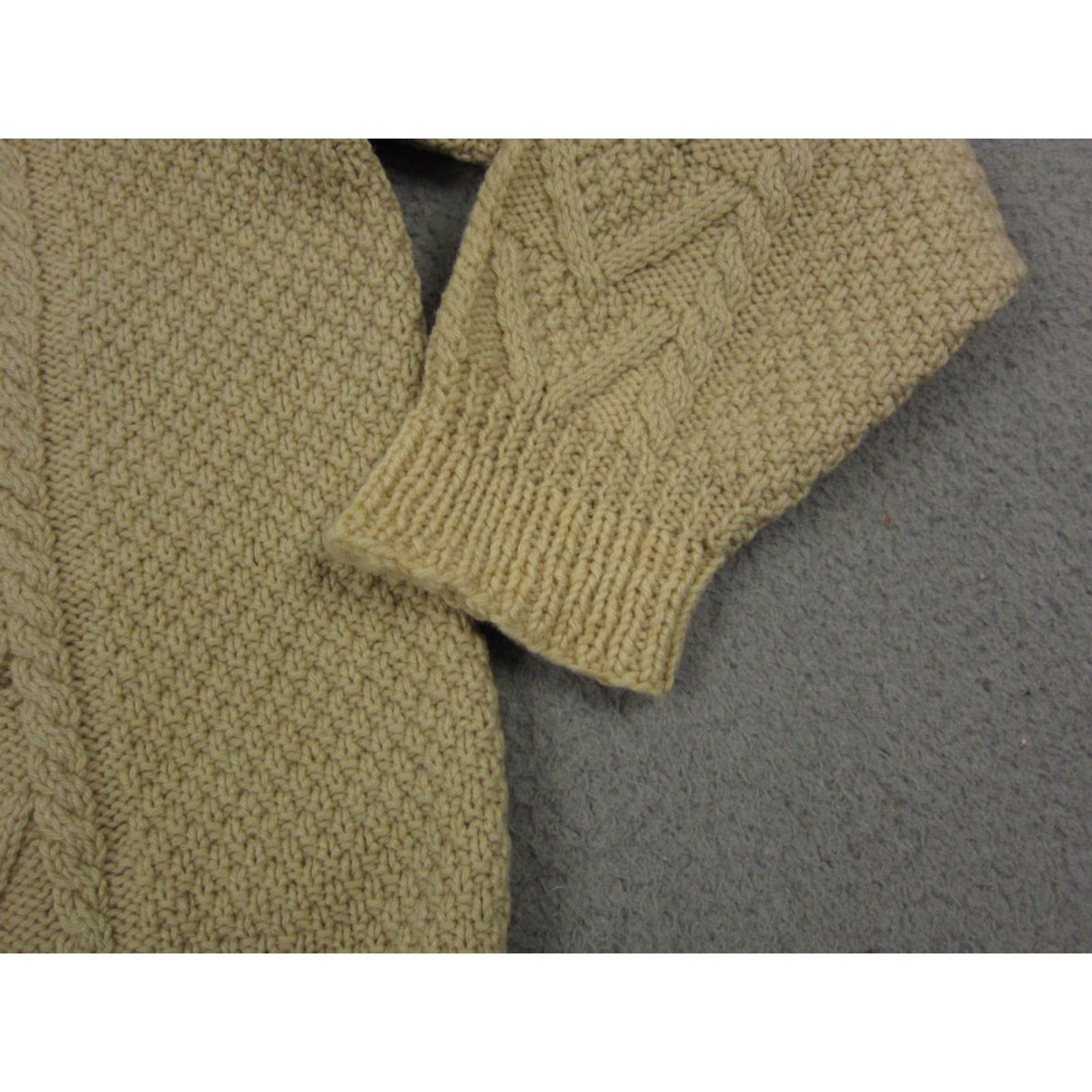 Vintage VINTAGE Mens 44 Brown Wool Cable-Knit Sweater Cardigan 50s 60s True Vintage Crew Neck Size US XXL / EU 58 / 5 - 7 Thumbnail