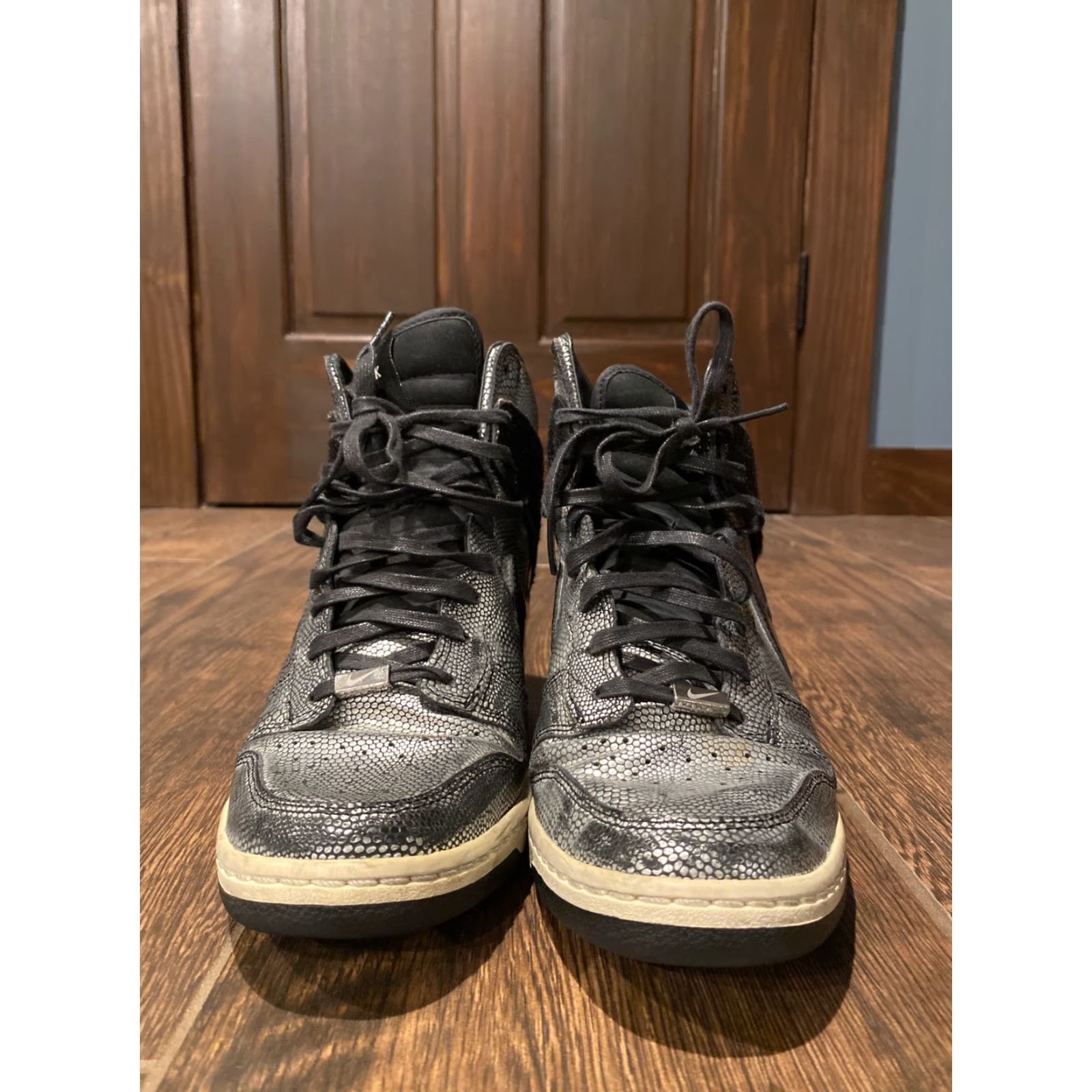 Nike Nike Dunk Sky Hi City FW QS NYC Hidden Wedge Heel Black Silver 9 Women Leather Sneaker Size US 9 / IT 39 - 2 Thumbnail