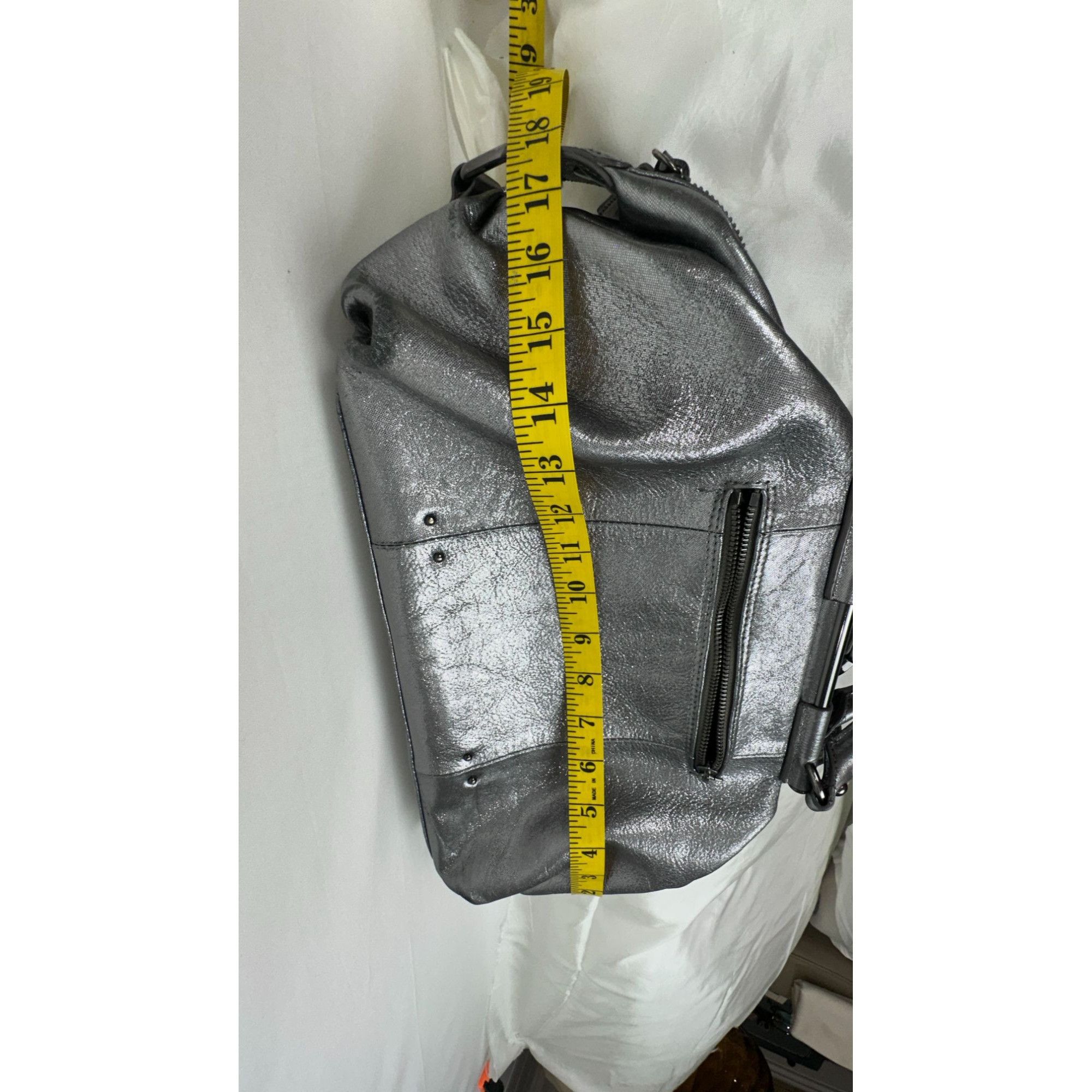 Kenneth Cole Kenneth Cole New York Metallic Silver Leather Shoulder Bag M Size ONE SIZE - 10 Thumbnail